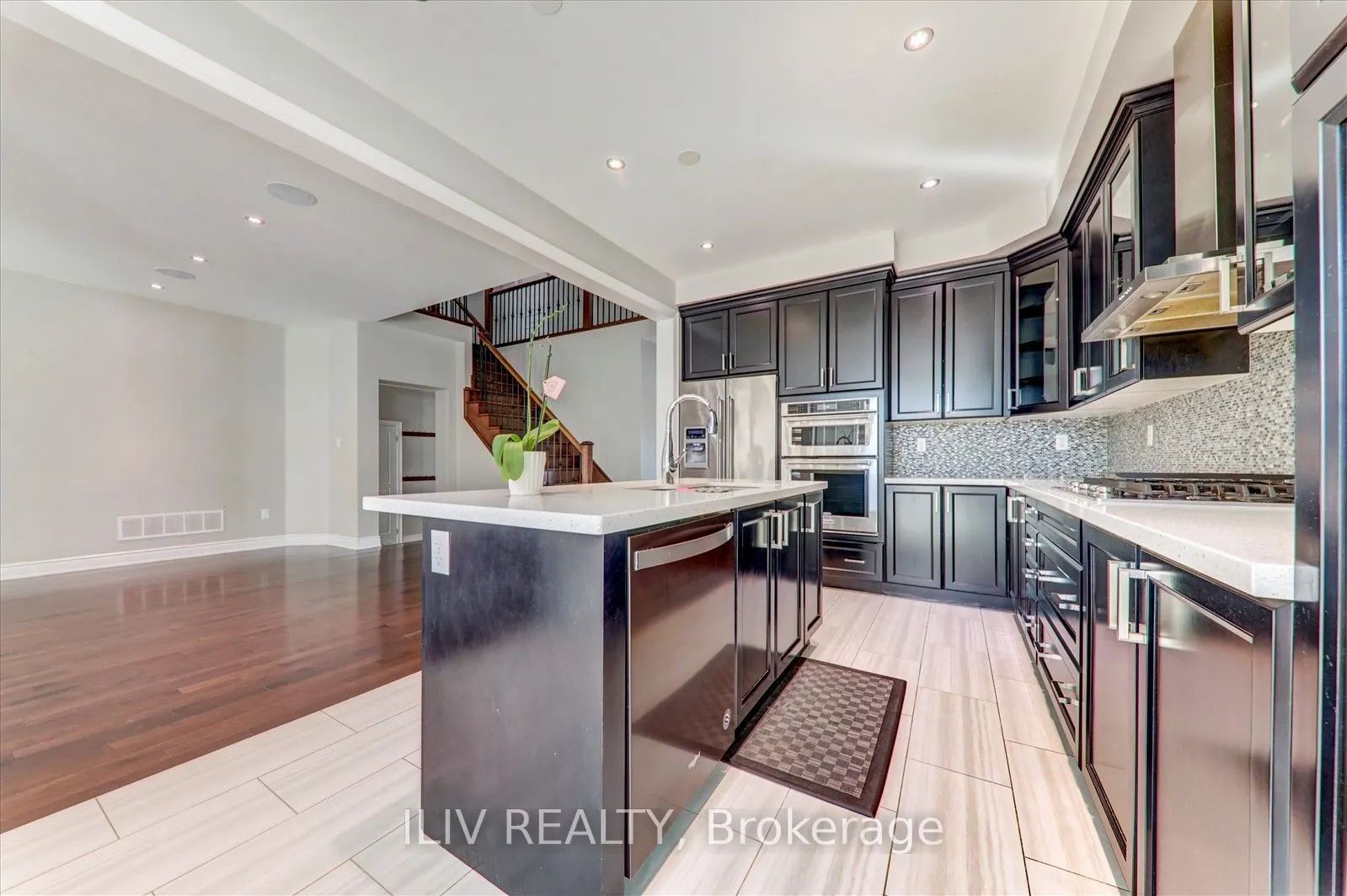 3 James Glover Drive, #Upper