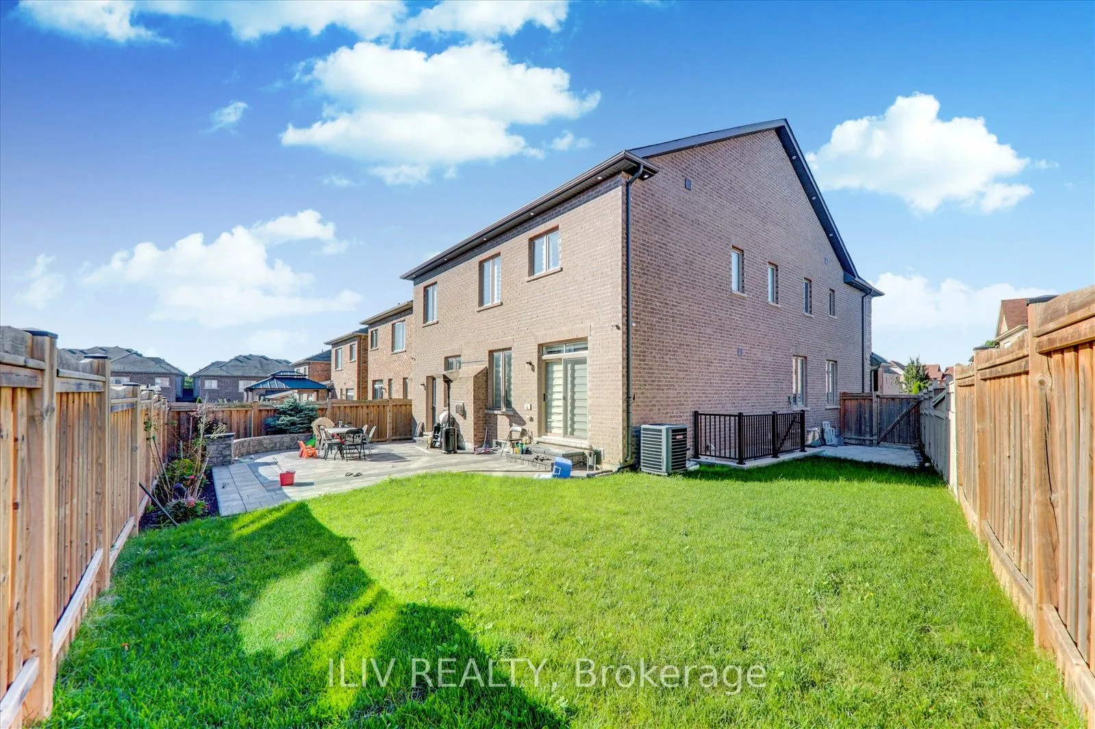 3 James Glover Drive, #Upper