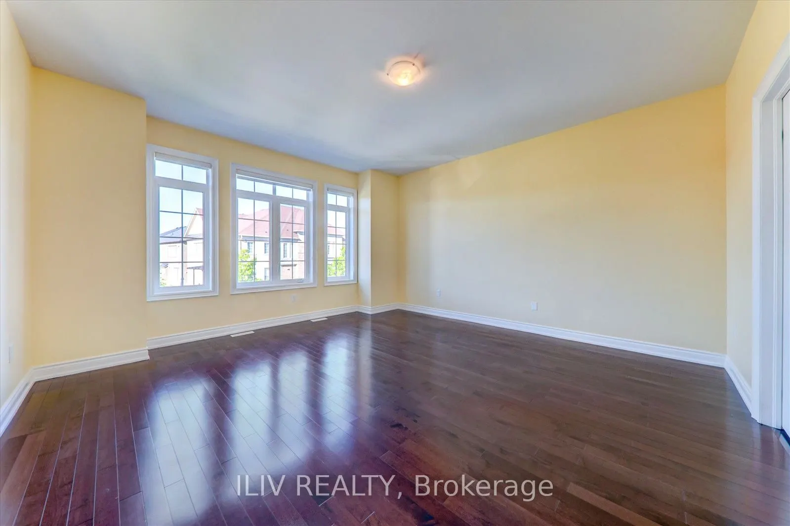 3 James Glover Drive, #Upper