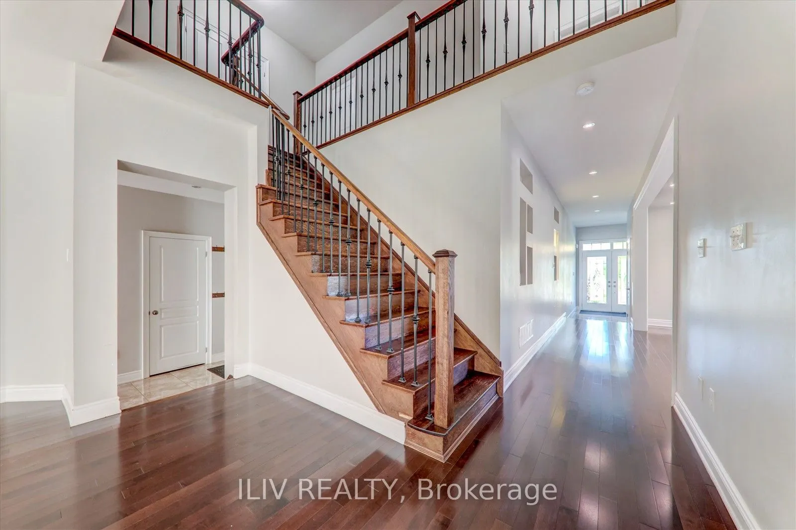 3 James Glover Drive, #Upper