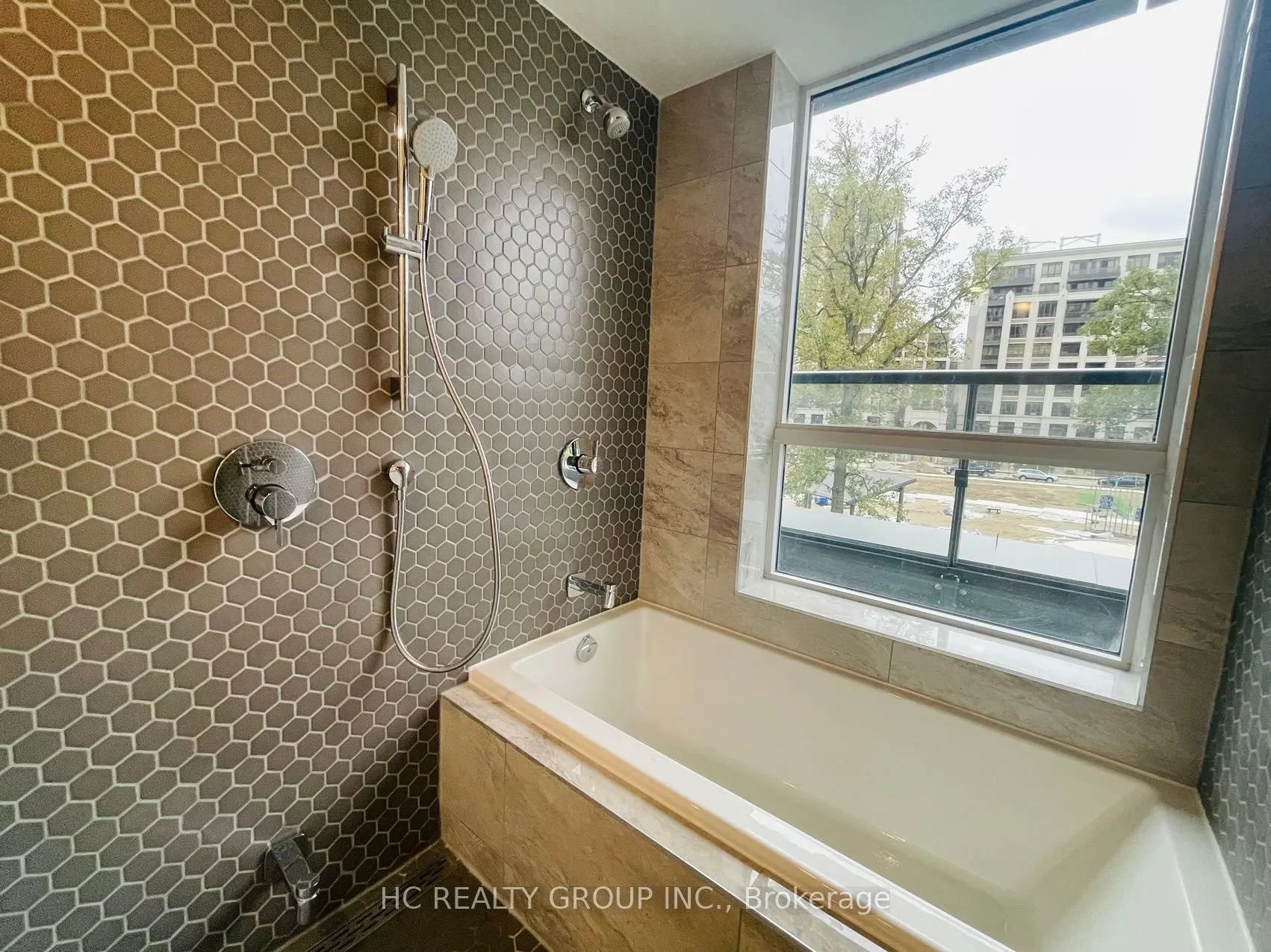 8 Cedarland Drive, #117W