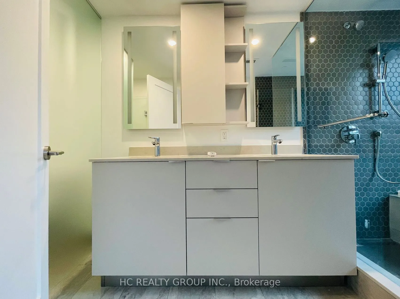 8 Cedarland Drive, #117W