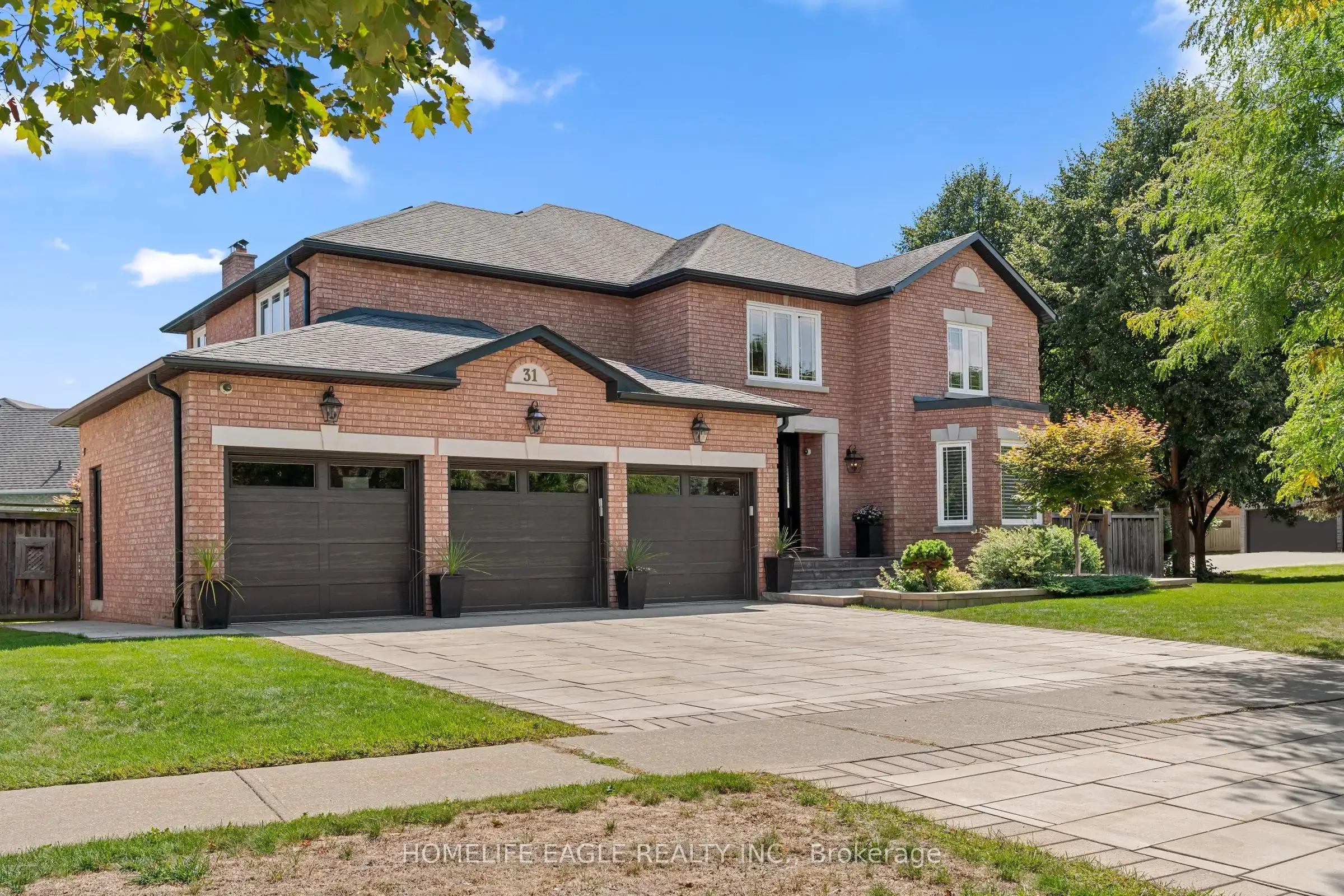 31 Modesto Gardens