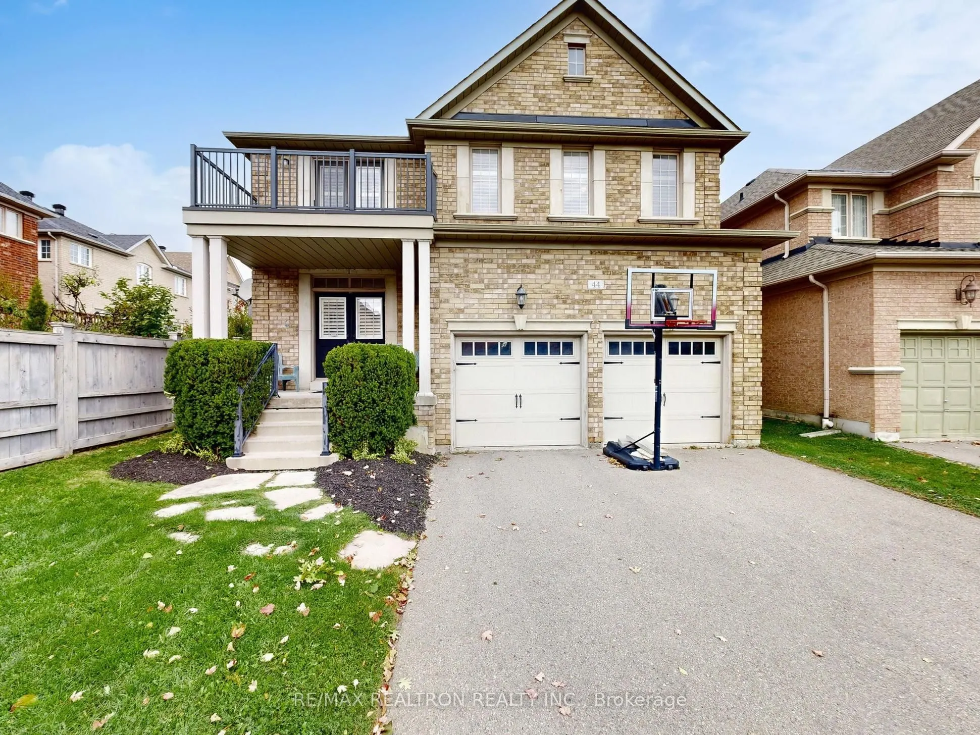 44 Rivermill Crescent