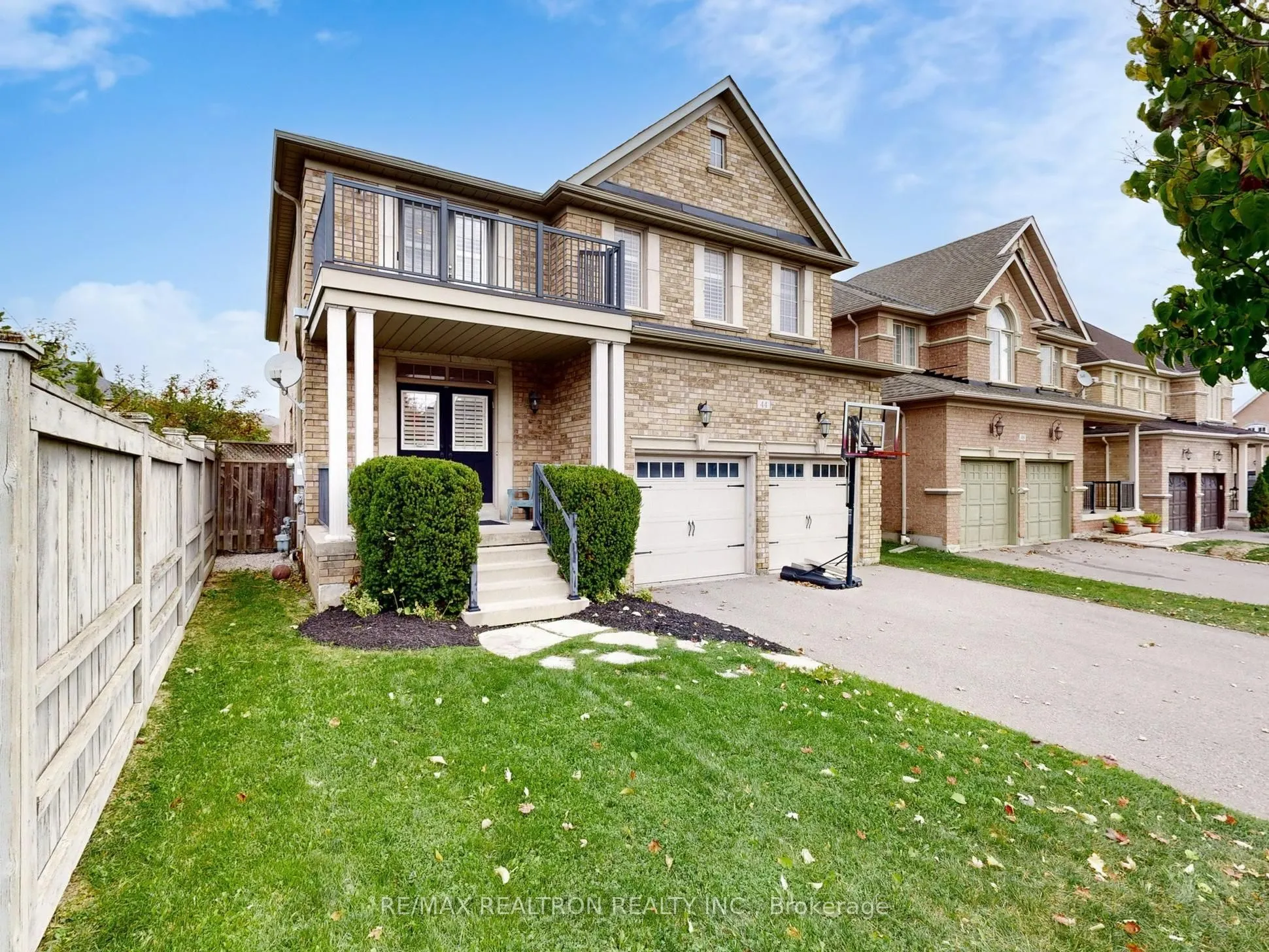44 Rivermill Crescent