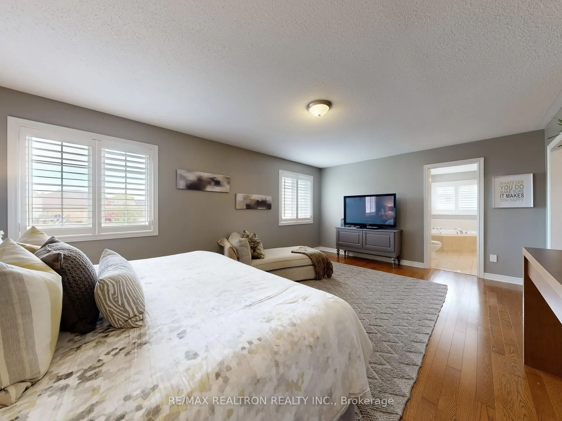 44 Rivermill Crescent