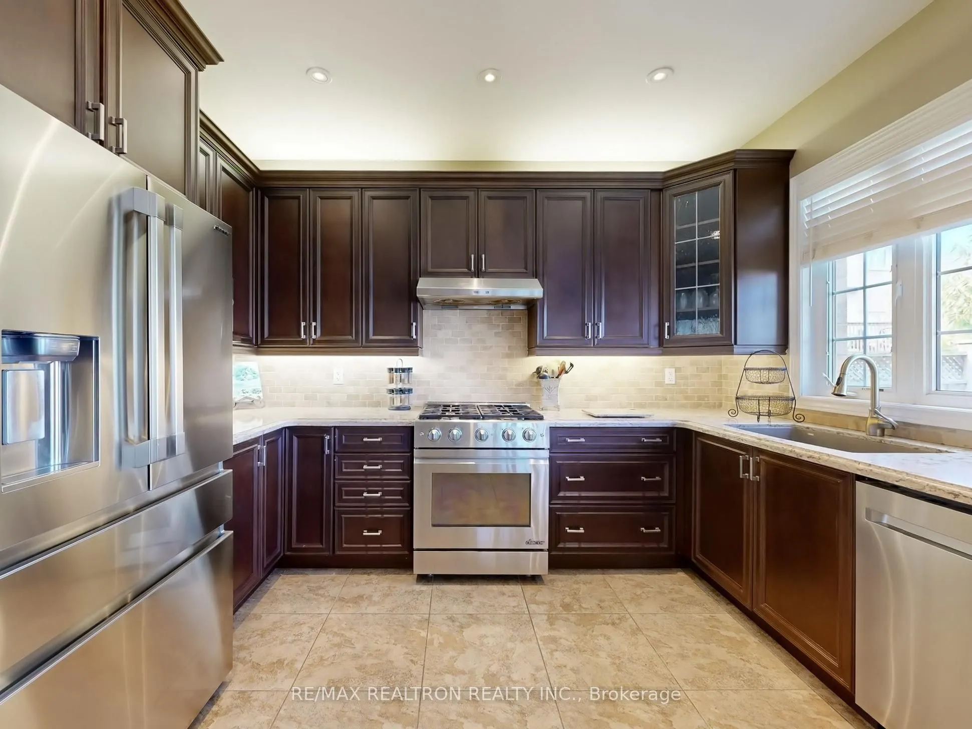 44 Rivermill Crescent
