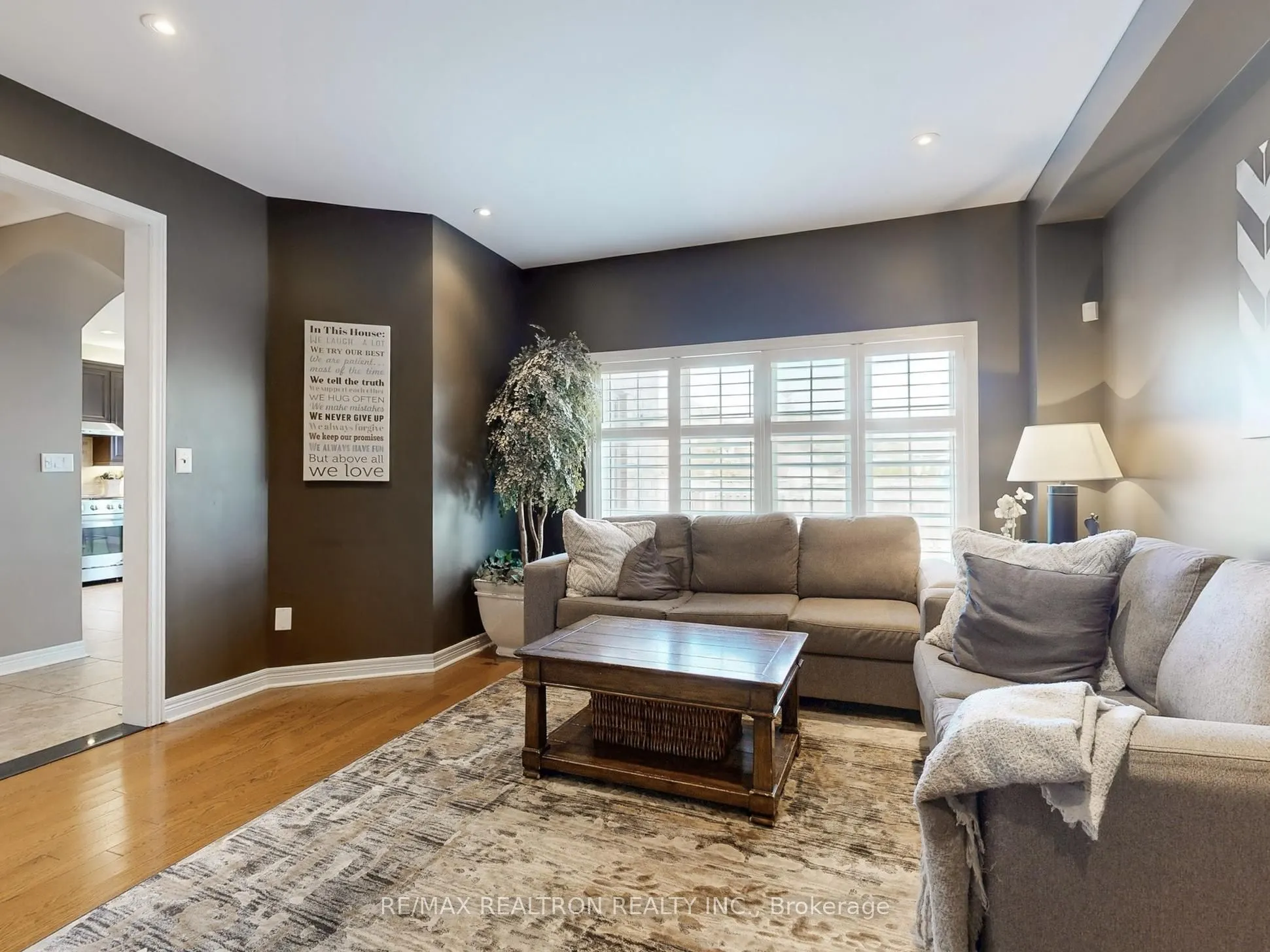 44 Rivermill Crescent