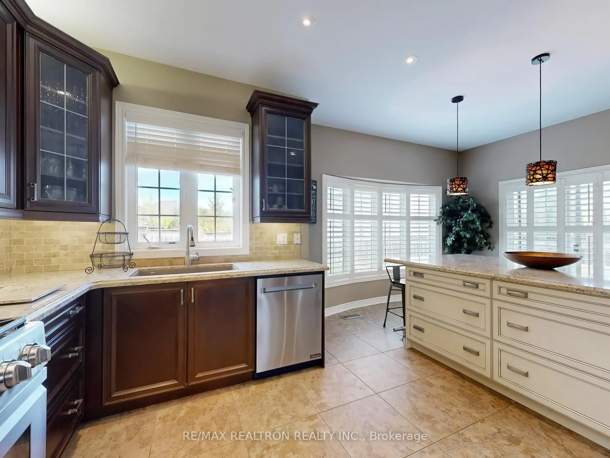 44 Rivermill Crescent