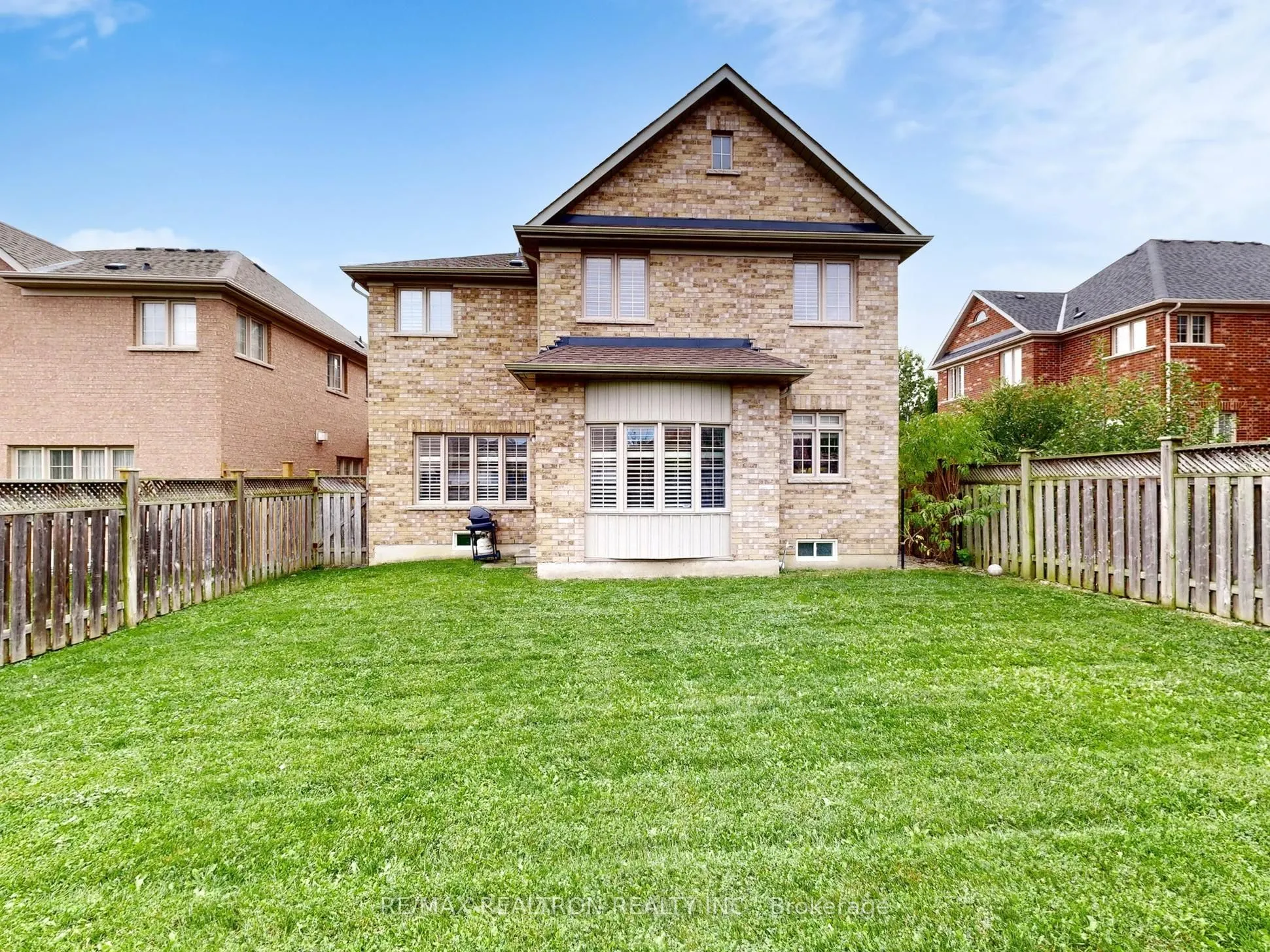 44 Rivermill Crescent