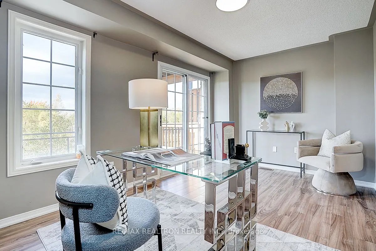 20 Prince Charles Way