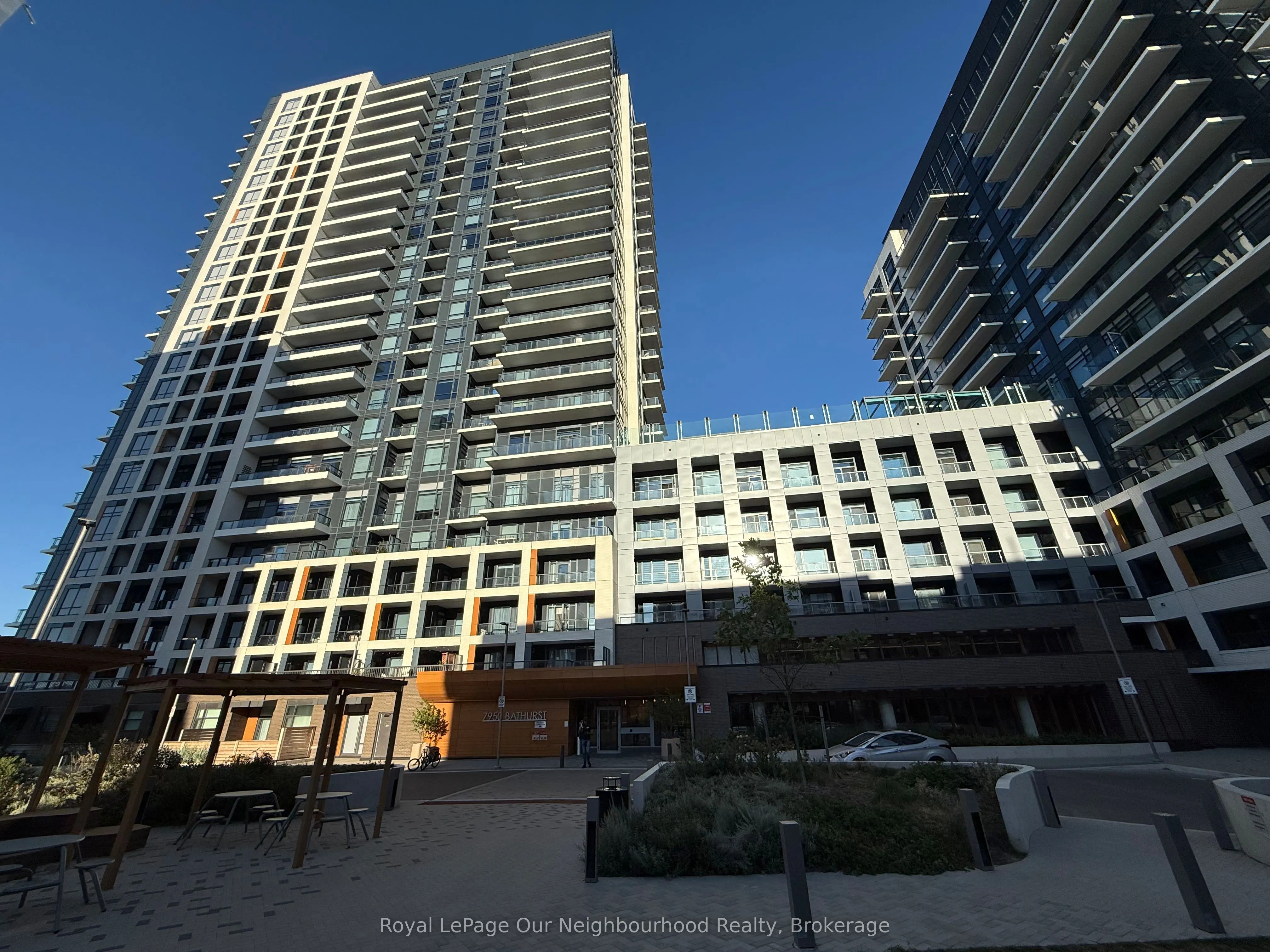 7950 Bathurst Street, #2512