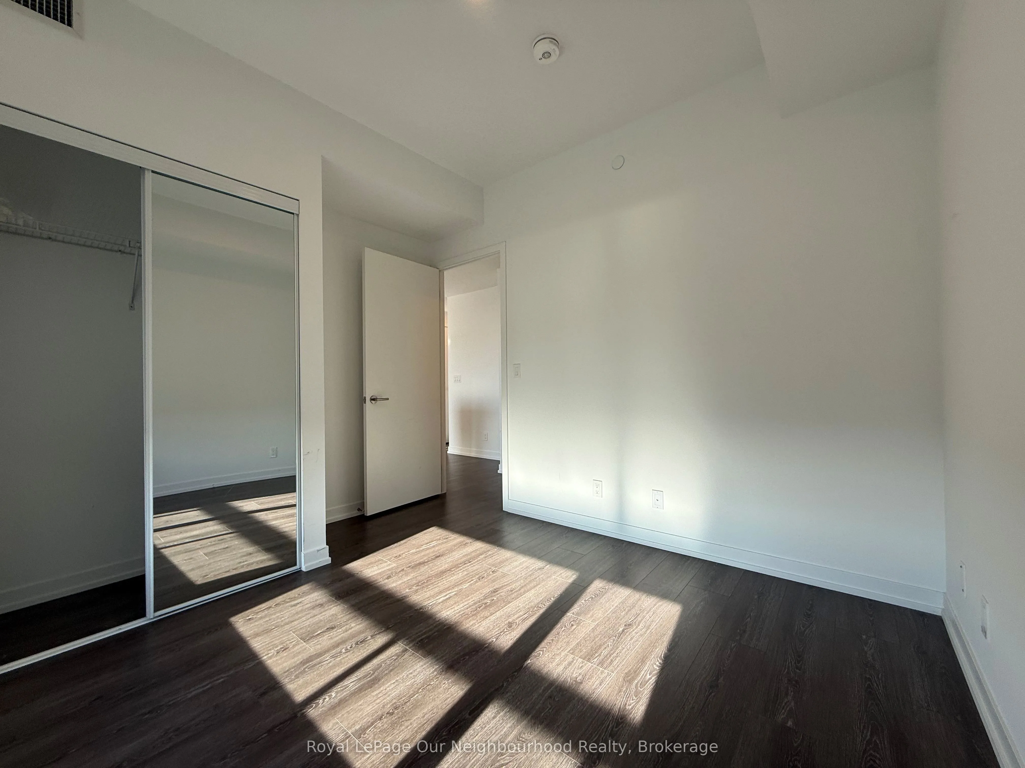 7950 Bathurst Street, #2512