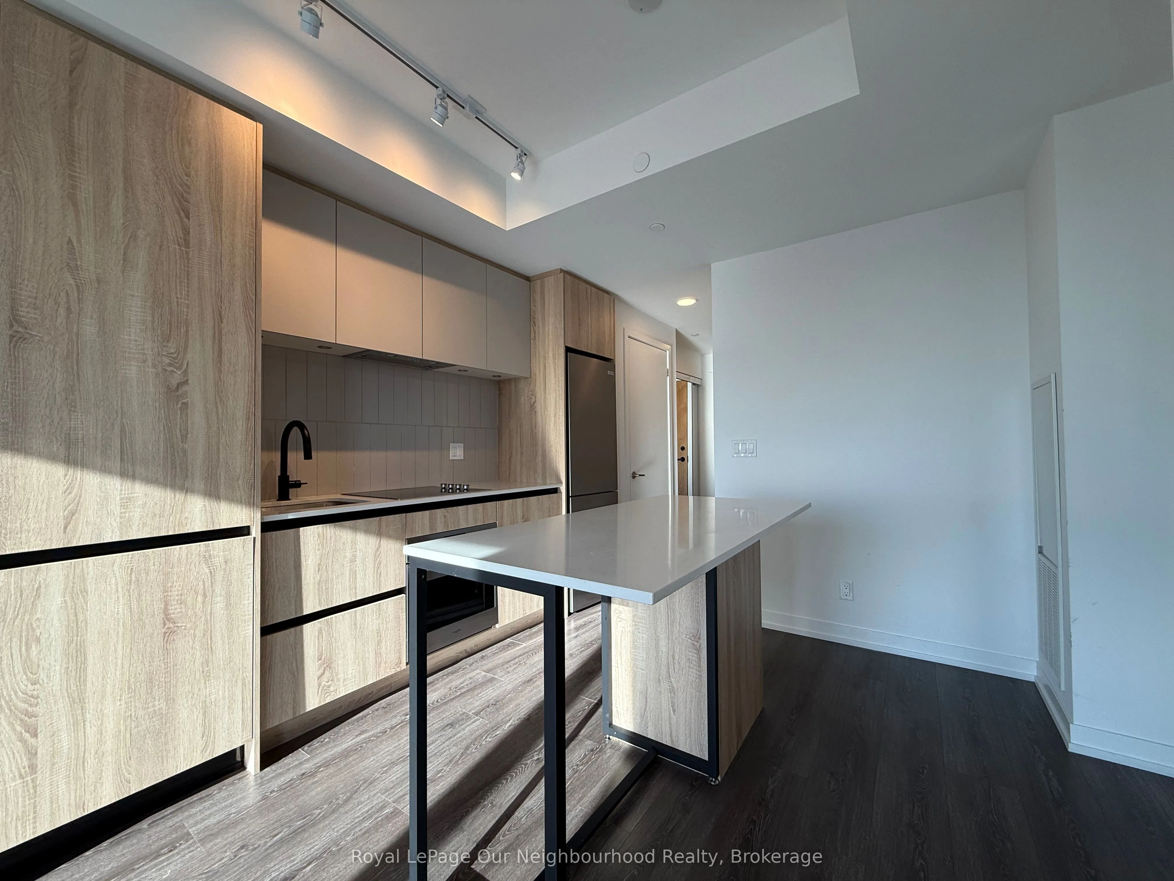 7950 Bathurst Street, #2512