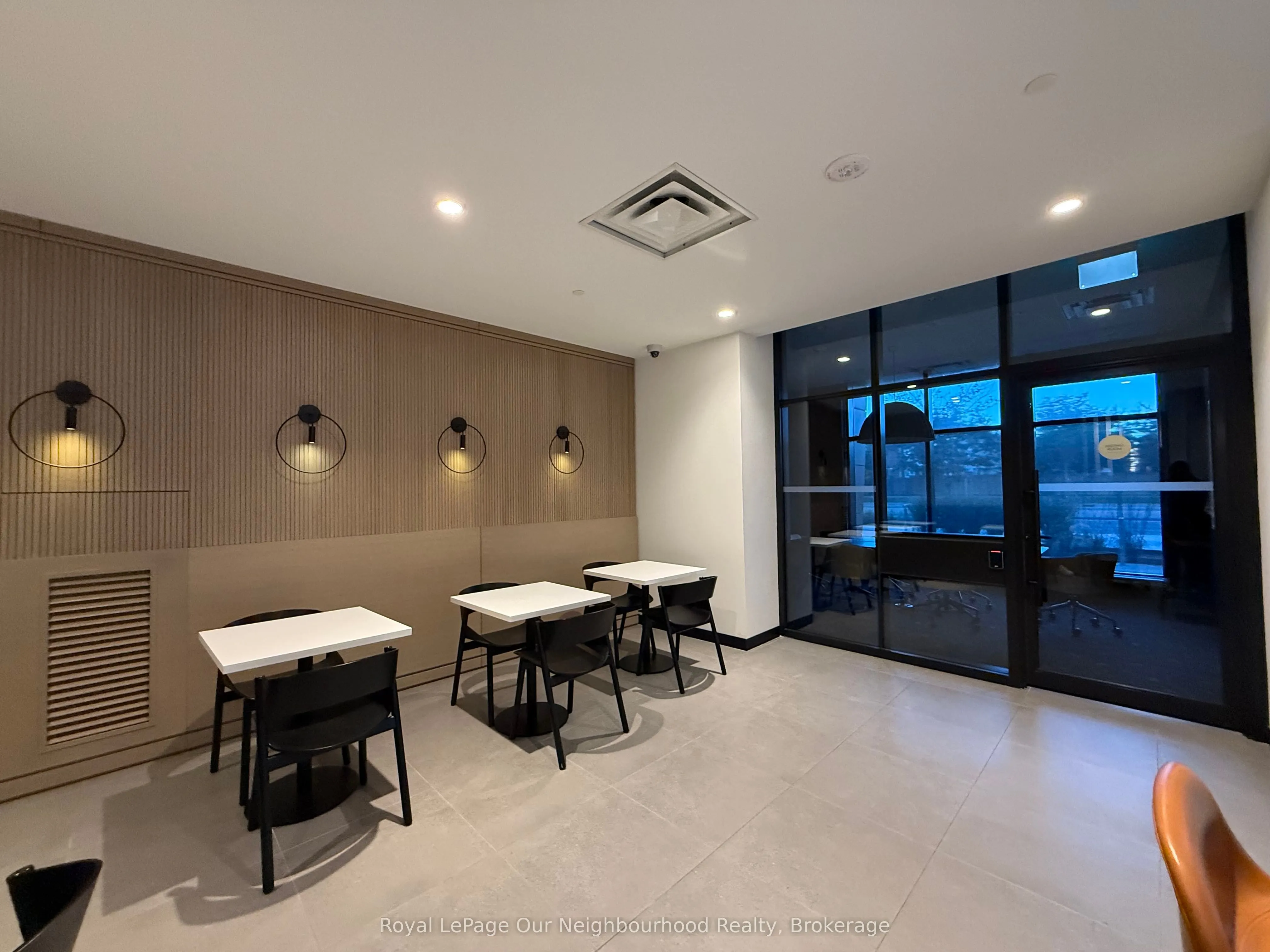 7950 Bathurst Street, #2512