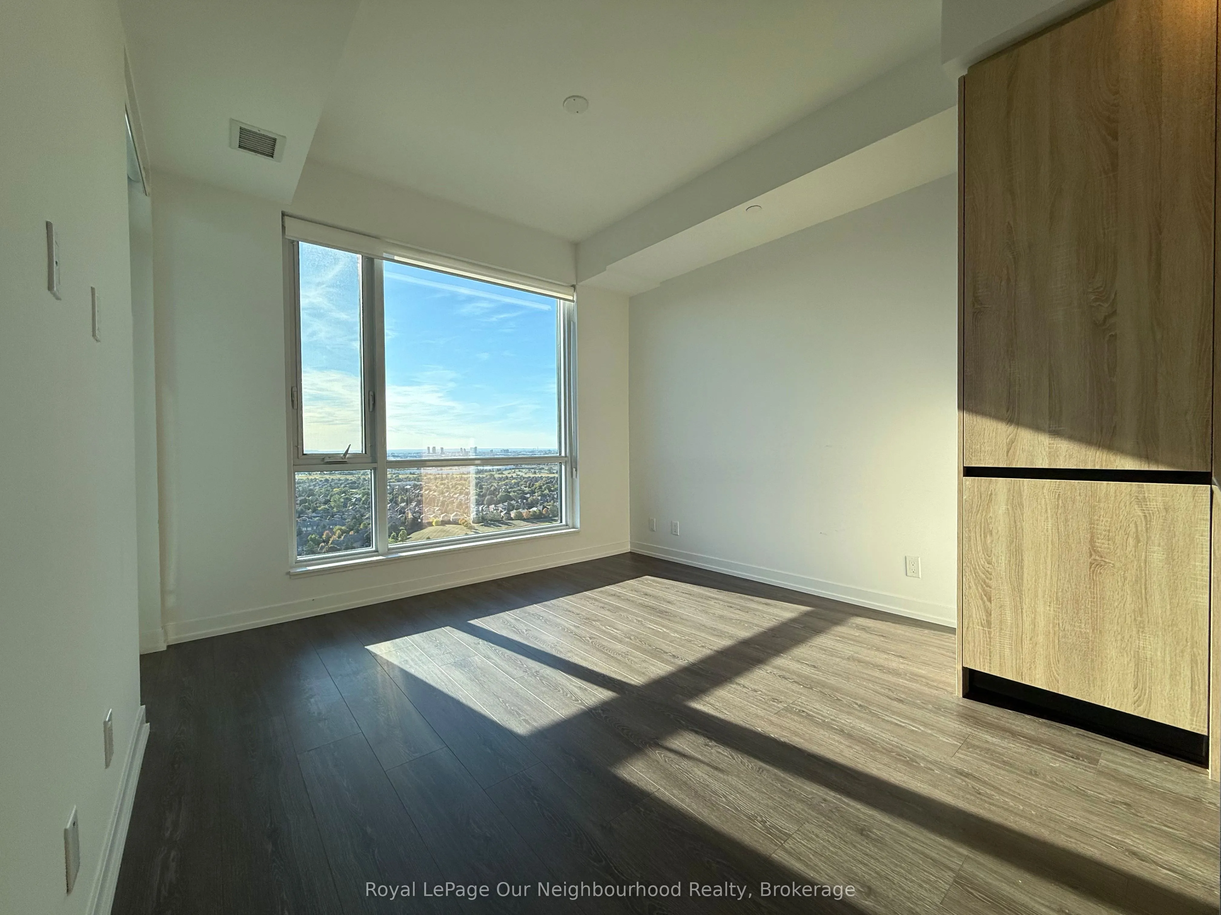 7950 Bathurst Street, #2512