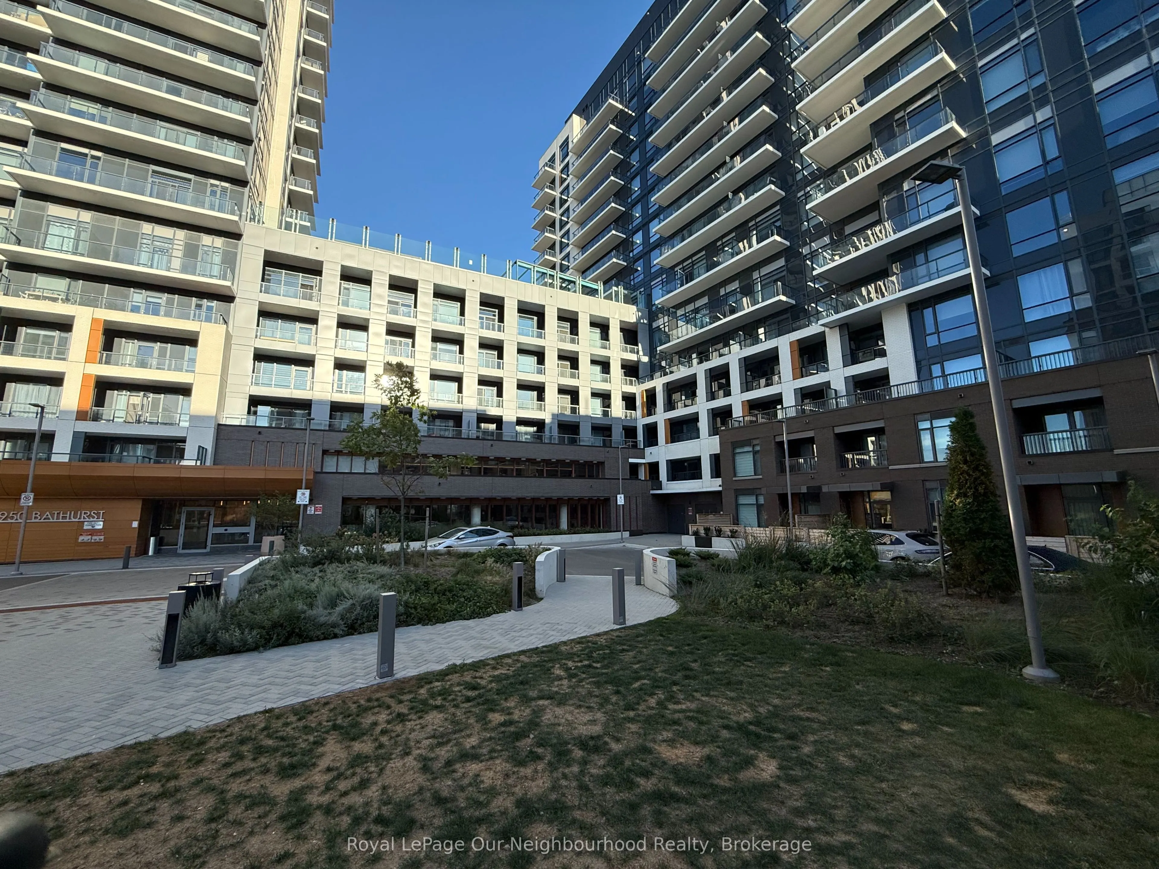 7950 Bathurst Street, #2512