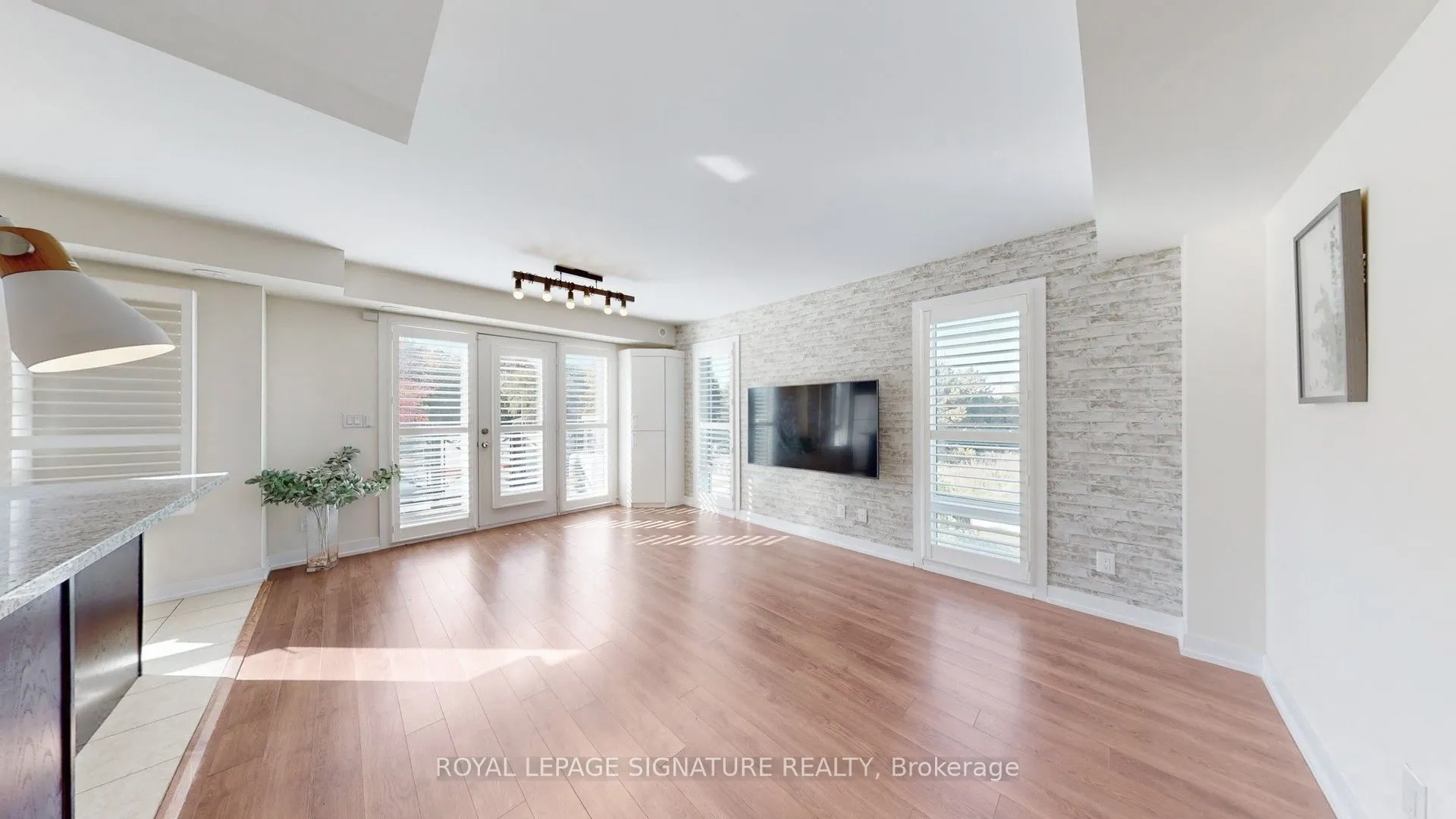 2 Dunsheath Way, #131