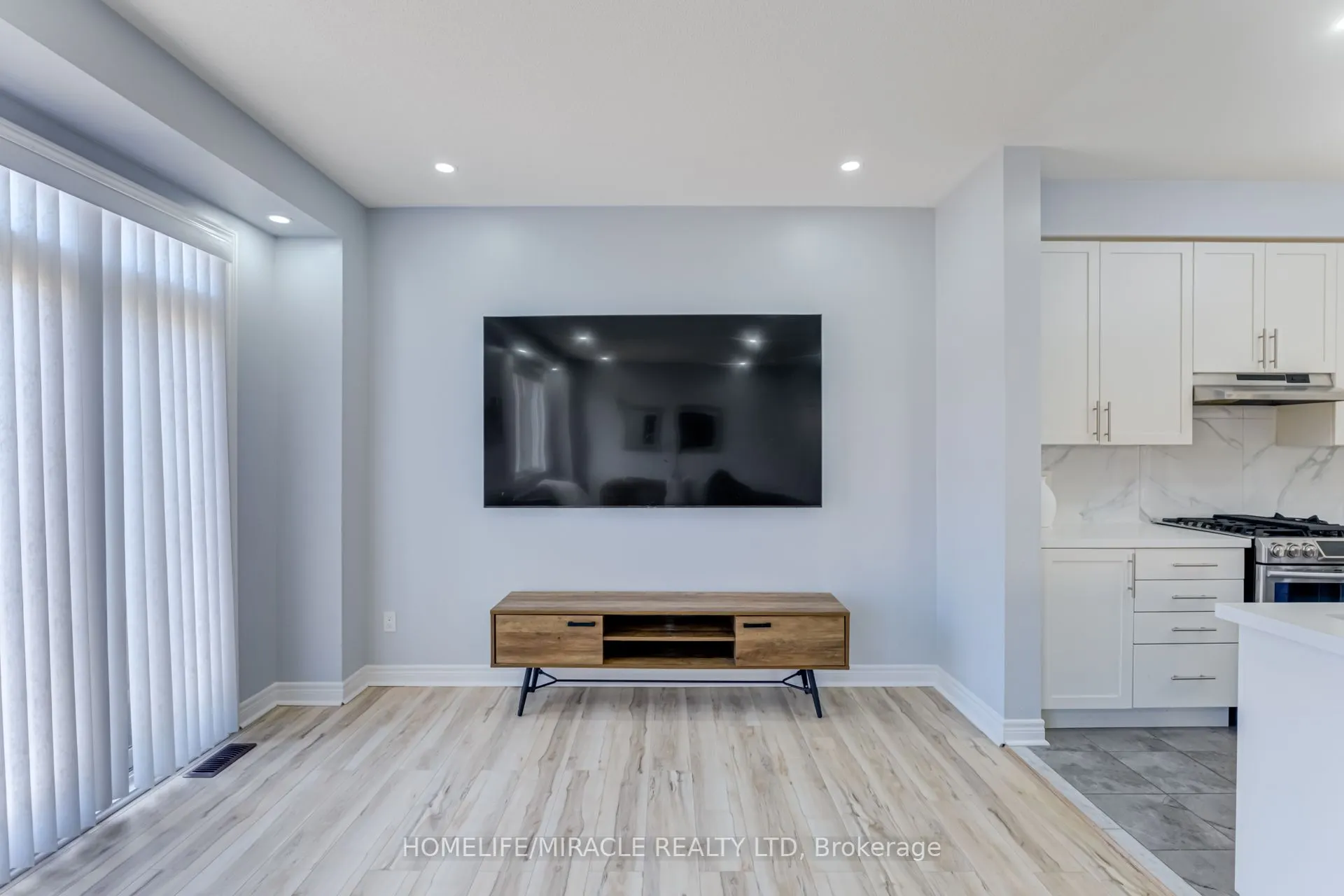 57 Sutcliffe Way