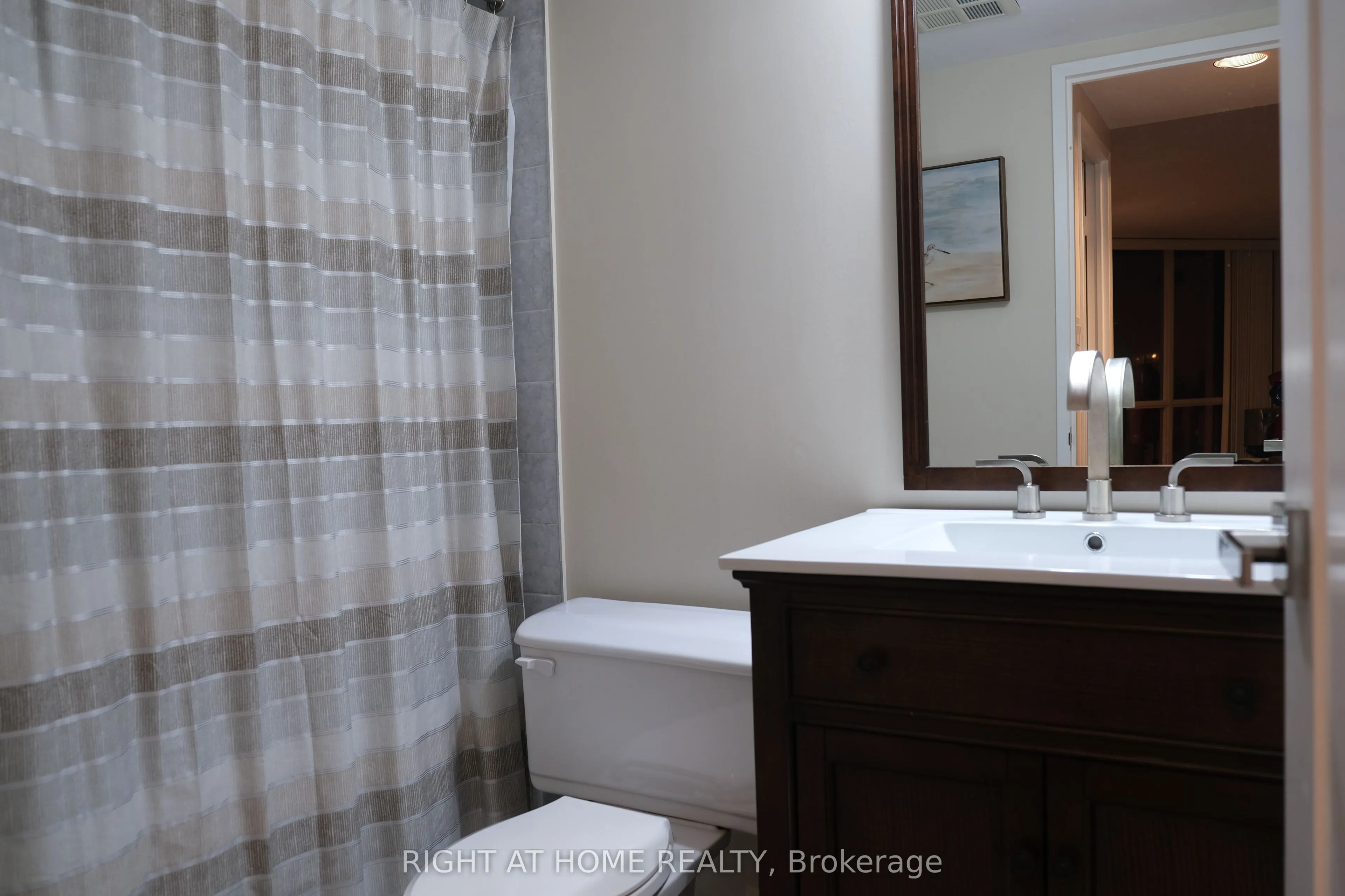 20 Baif Boulevard, #1009