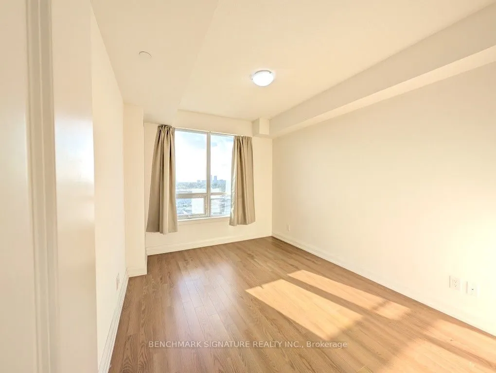 7171 Yonge Street, #616