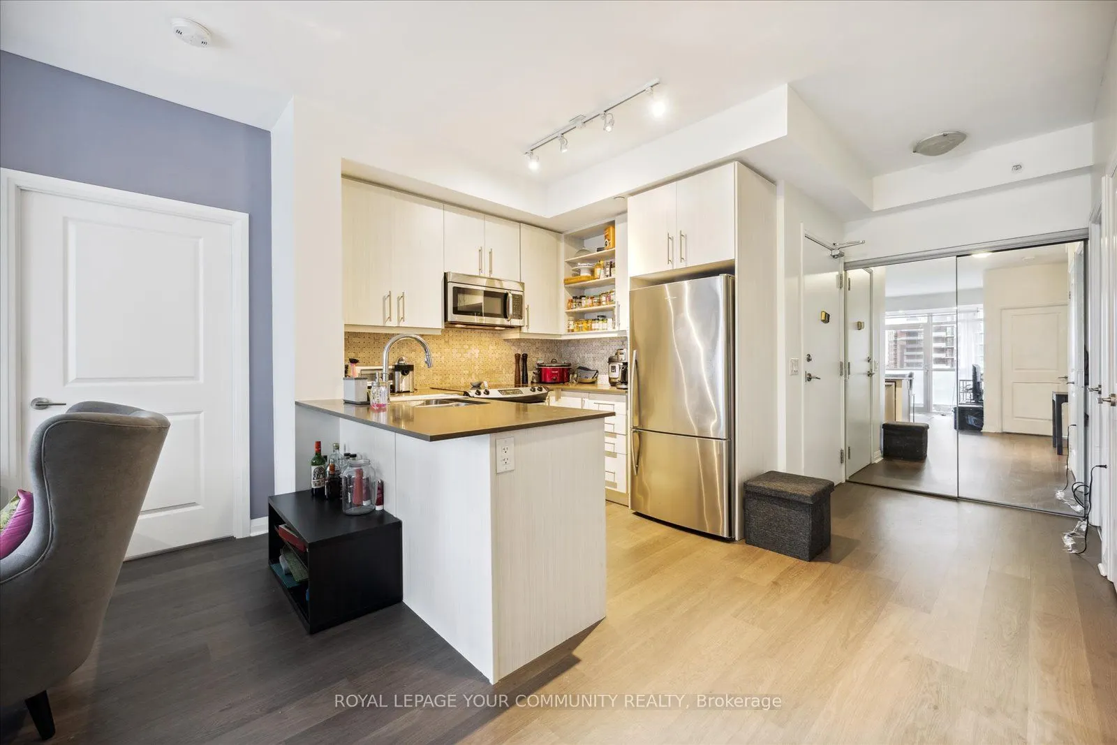 55 Oneida Crescent, #509