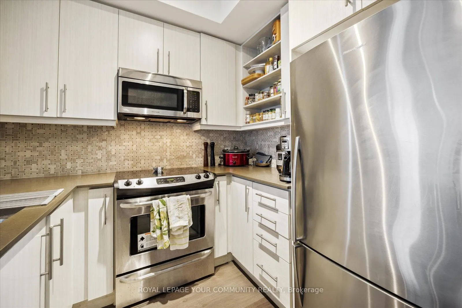 55 Oneida Crescent, #509