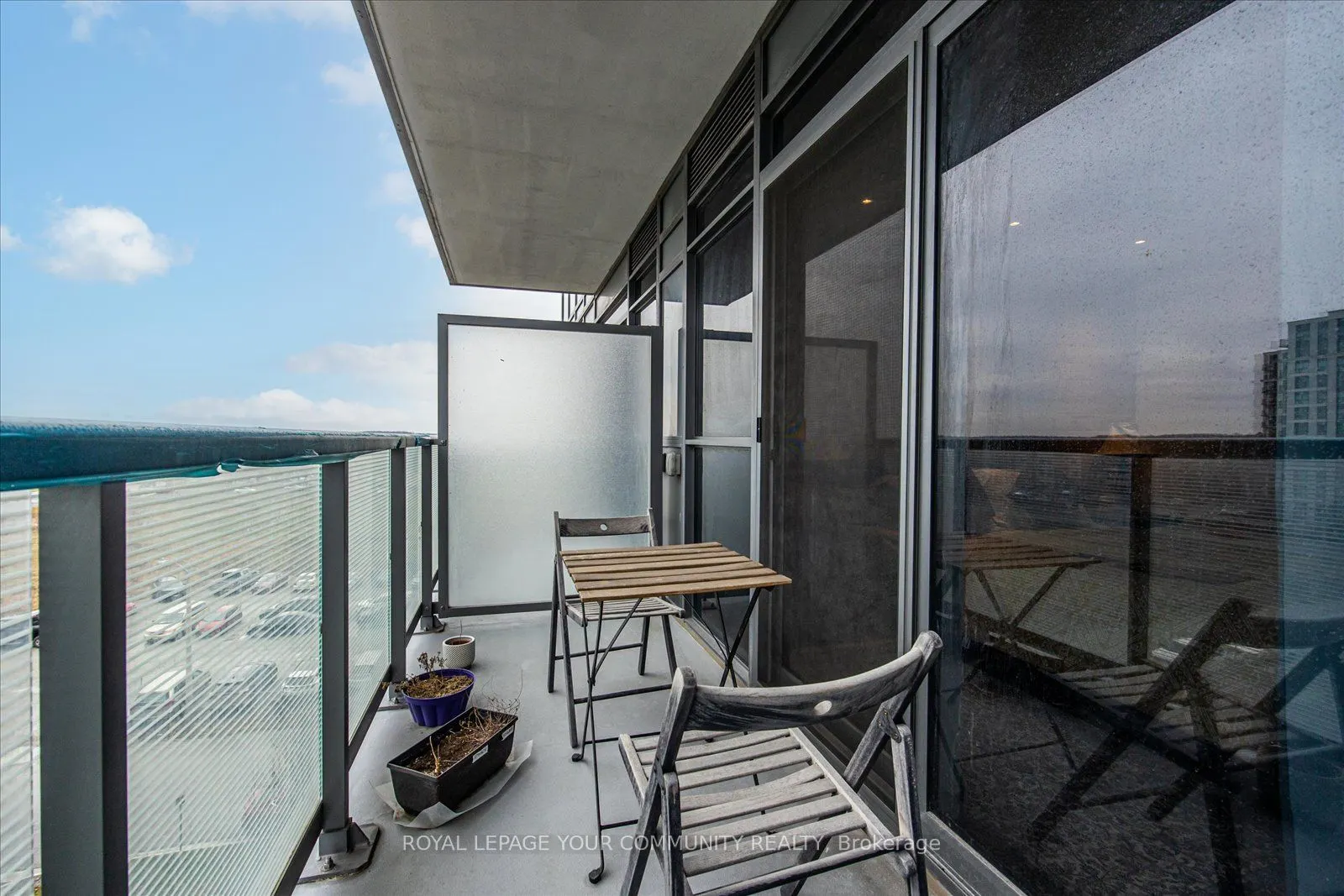 55 Oneida Crescent, #509