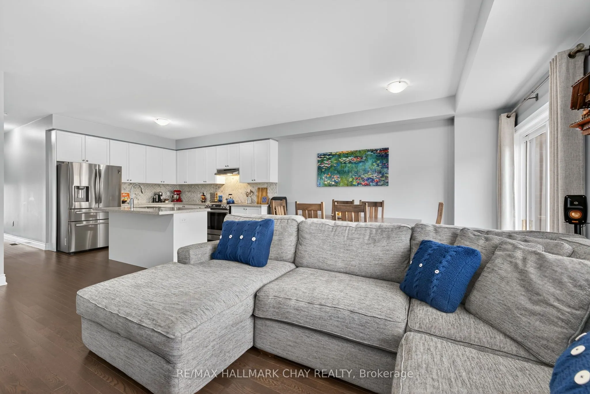 45 Lorne Thomas Place