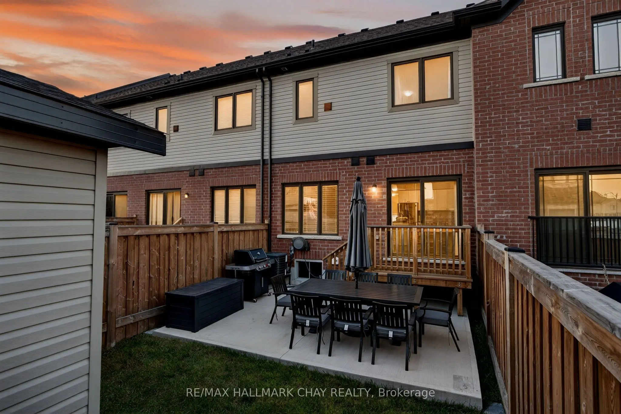 45 Lorne Thomas Place