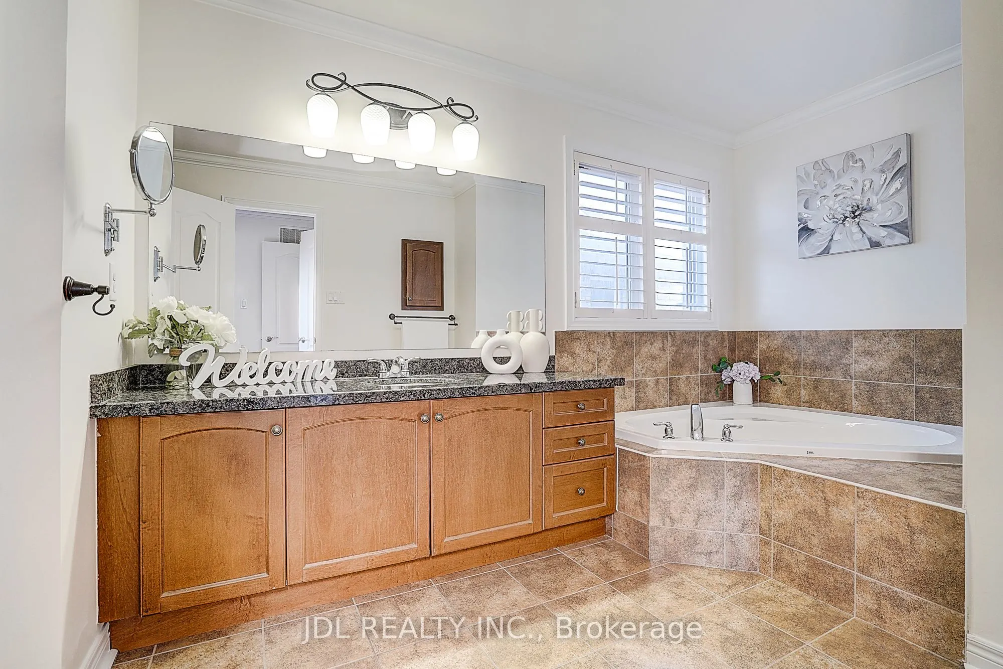 26 Santa Amato Crescent
