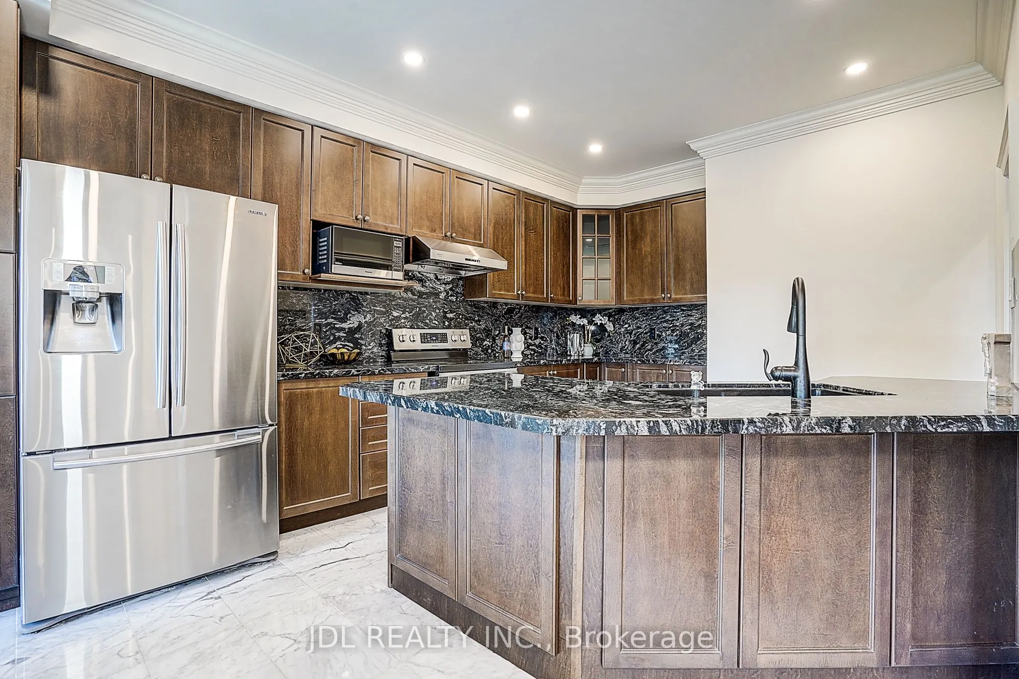 26 Santa Amato Crescent