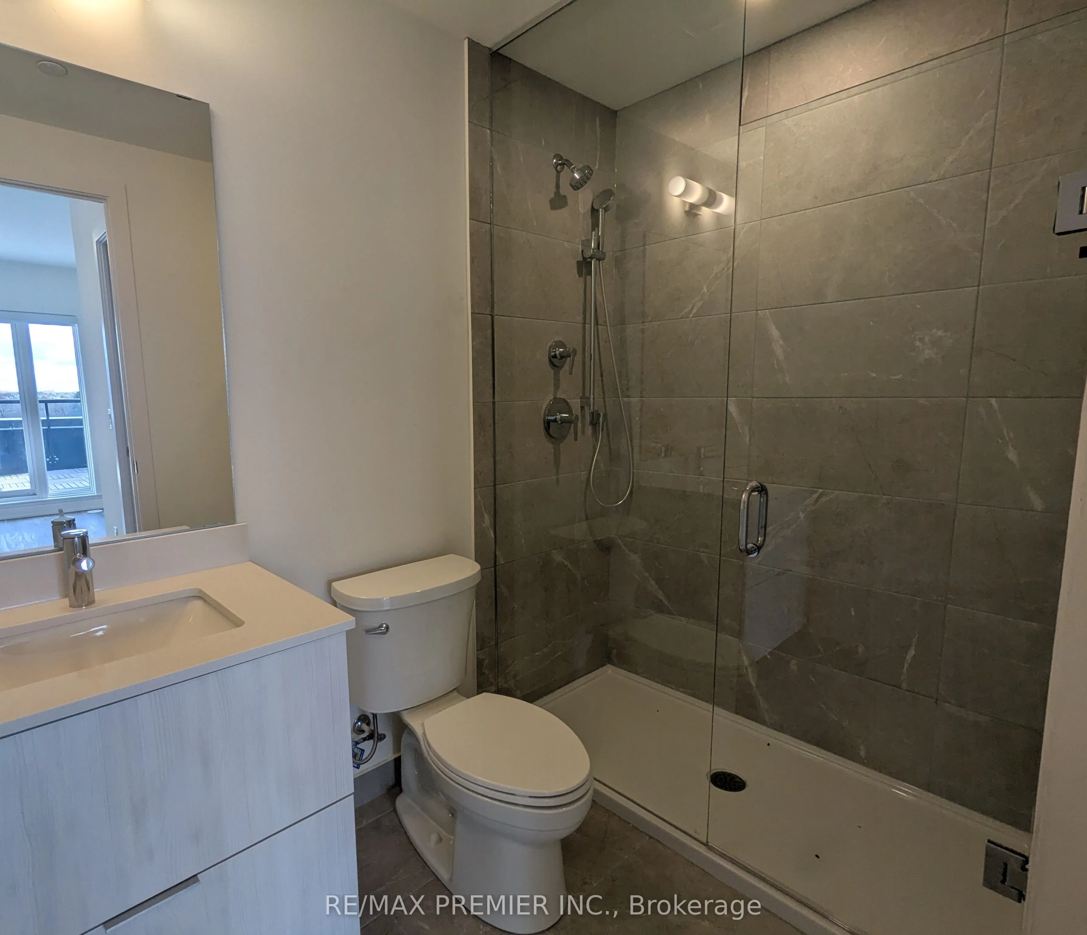 9 Steckley House Lane, #502