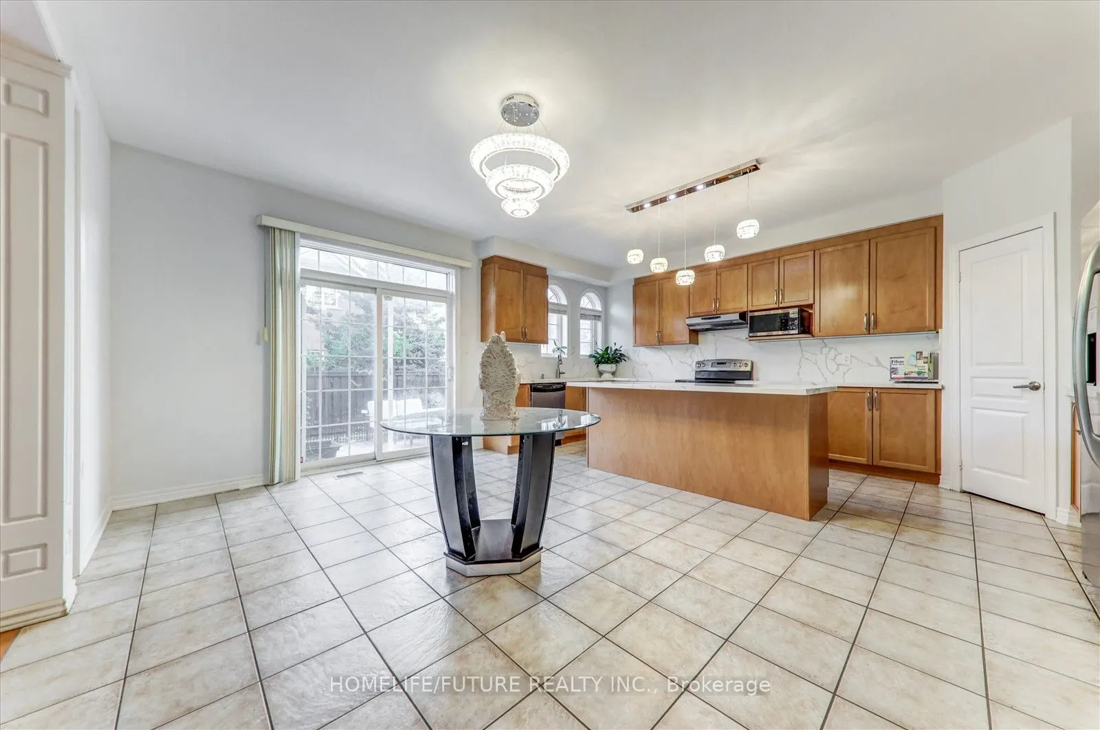149 Stonechurch Crescent