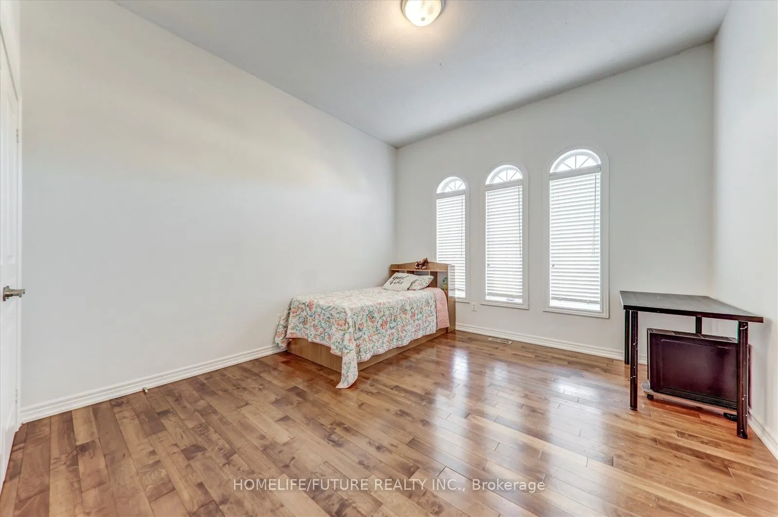 149 Stonechurch Crescent