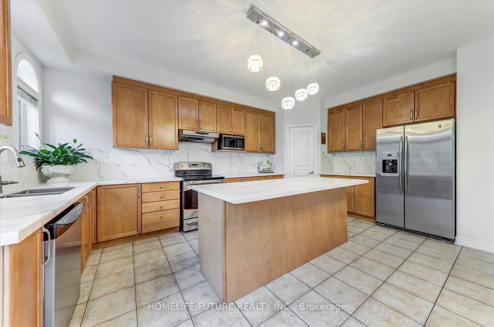 149 Stonechurch Crescent