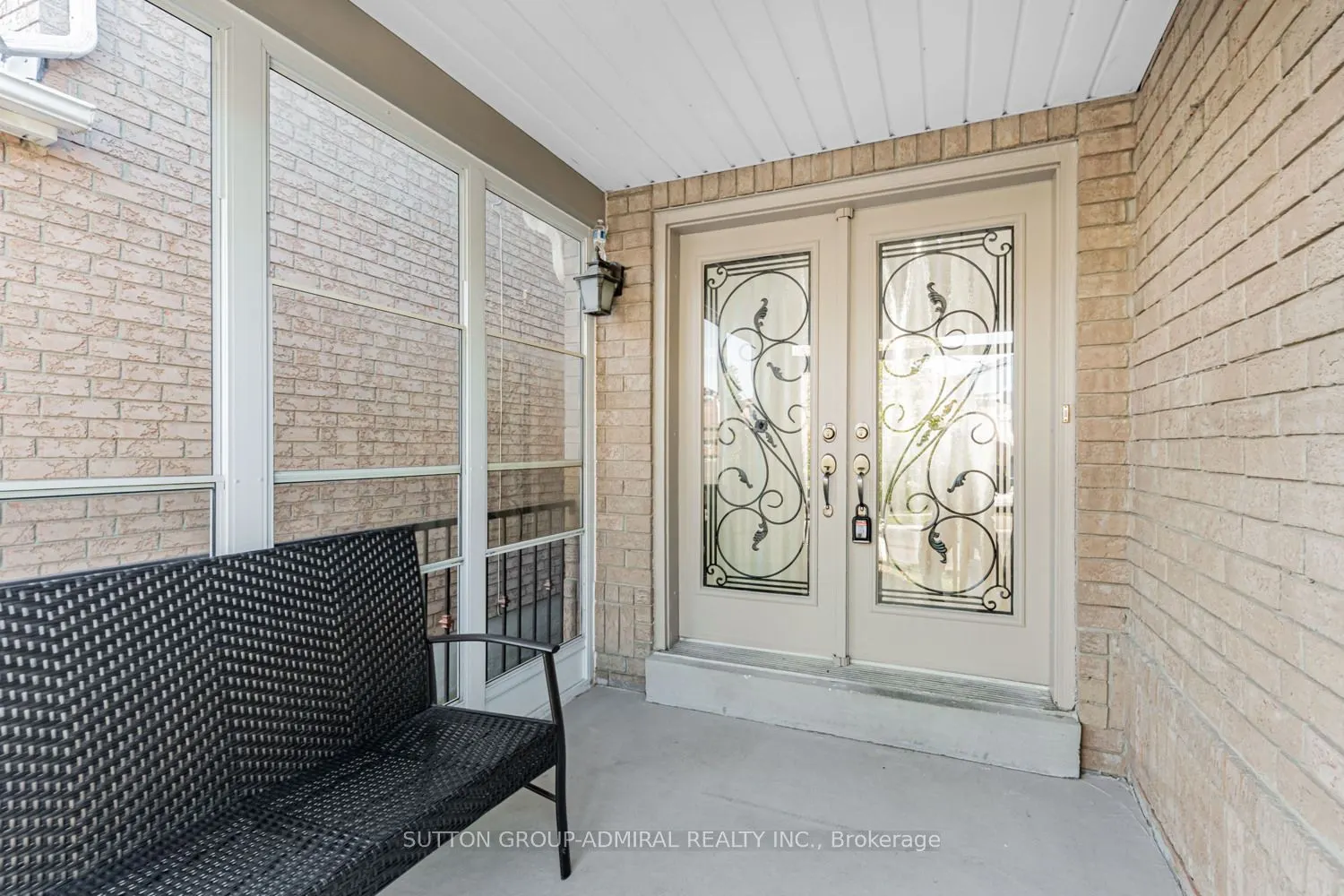 105 Prairie Dunes Place
