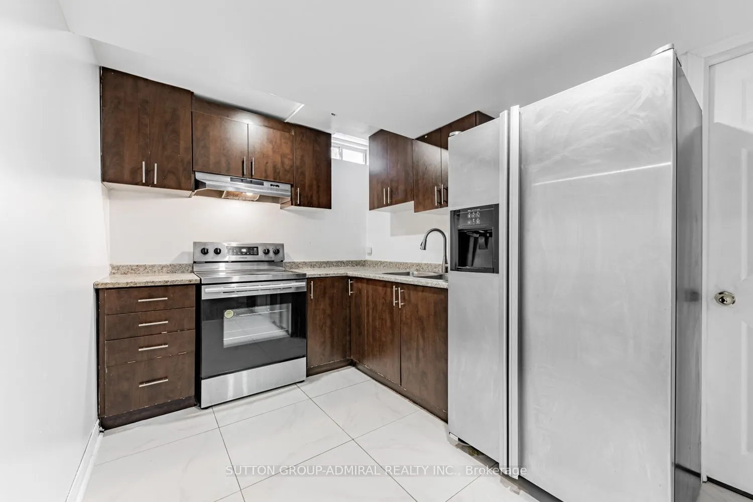 105 Prairie Dunes Place