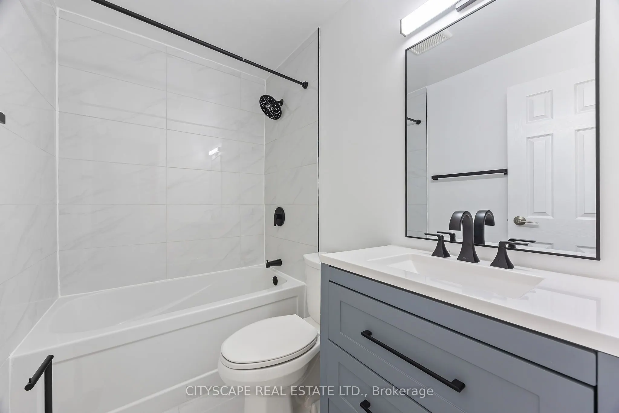 16 Elgin Street, #301