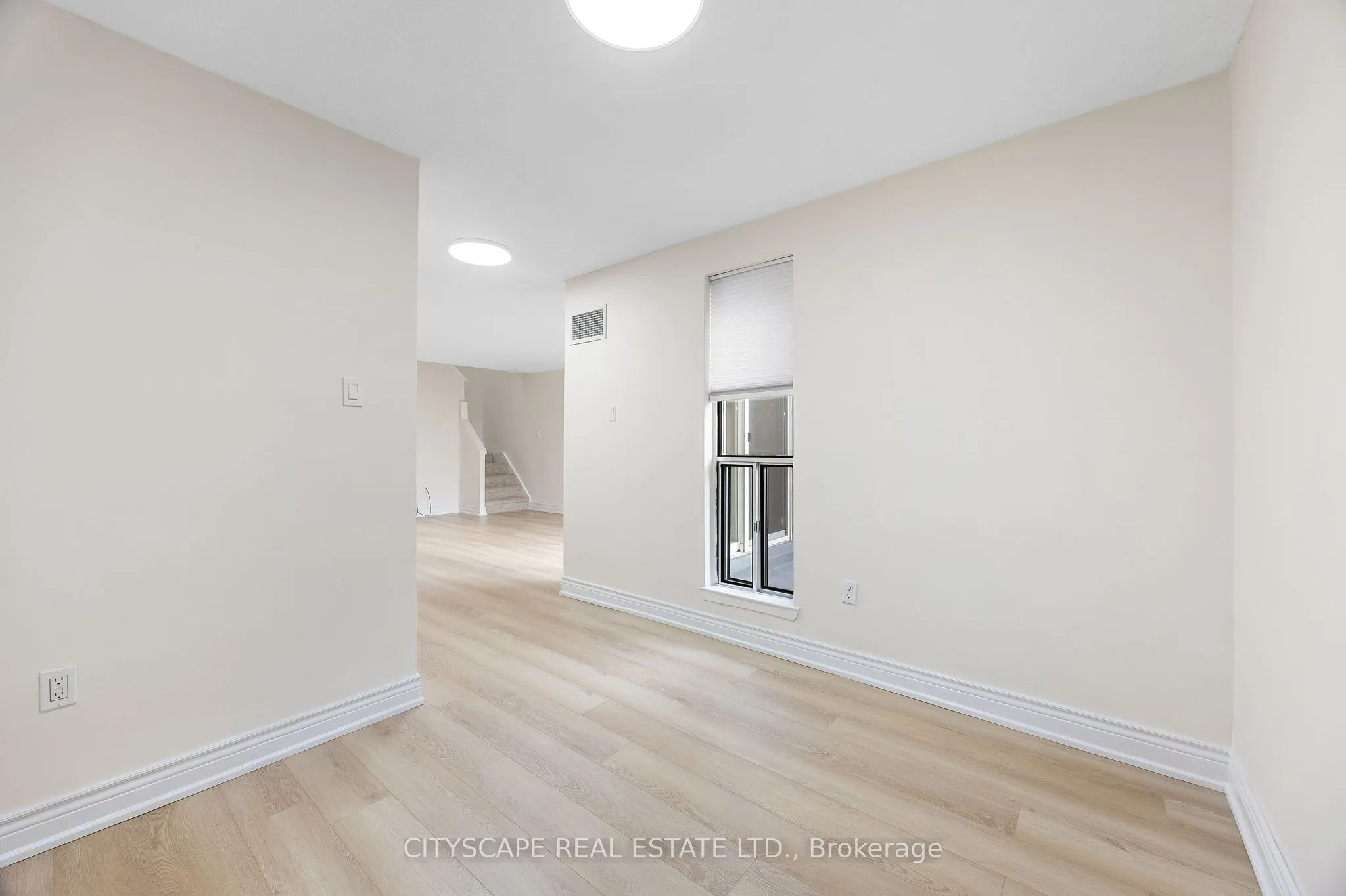 16 Elgin Street, #301