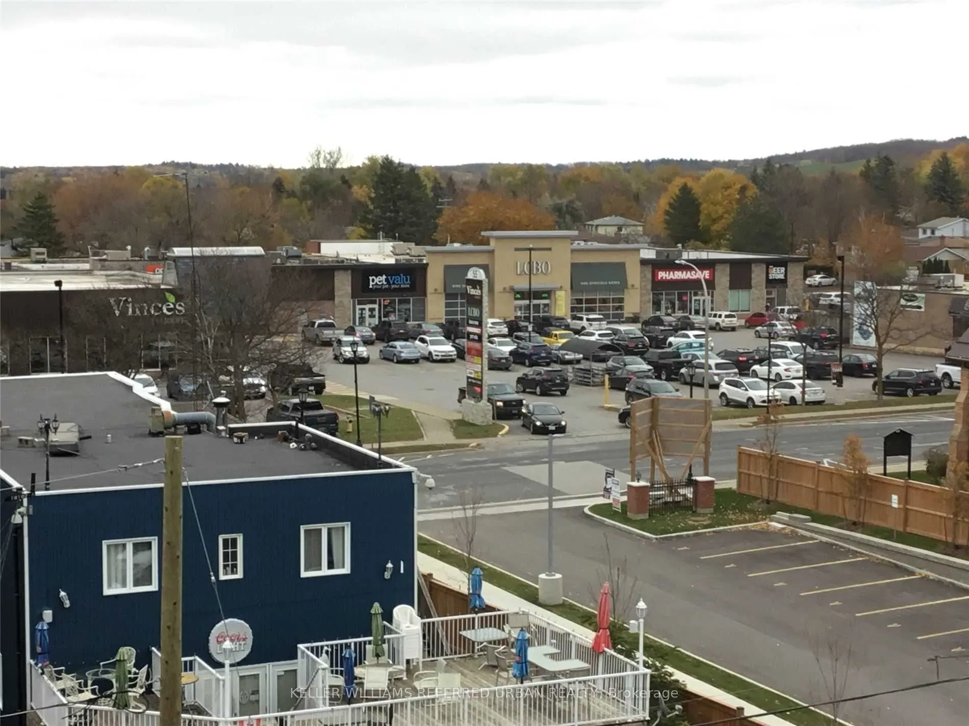 64 Queen Street, #504