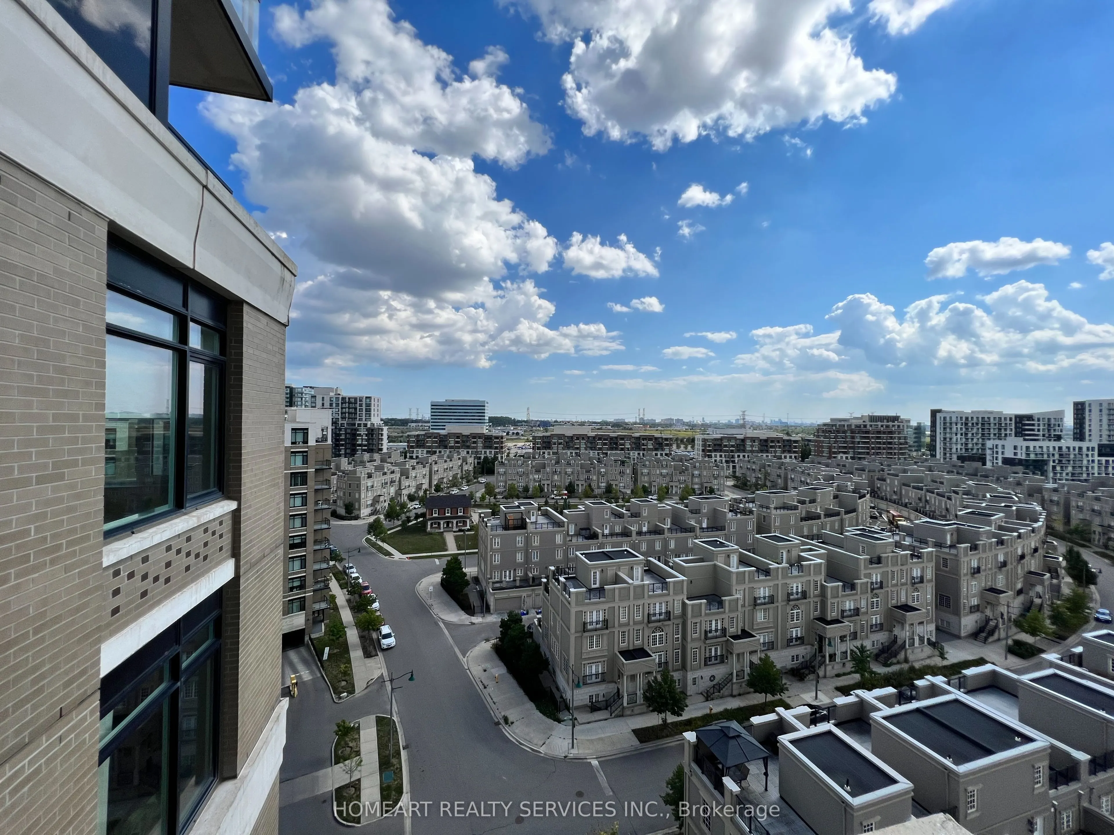 151 Upper Duke Crescent, #1102