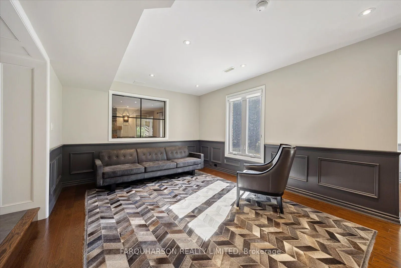 15 Skyridge Court