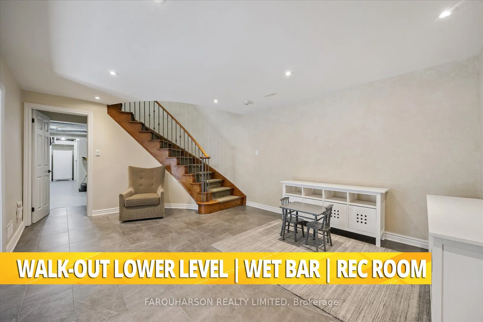 15 Skyridge Court