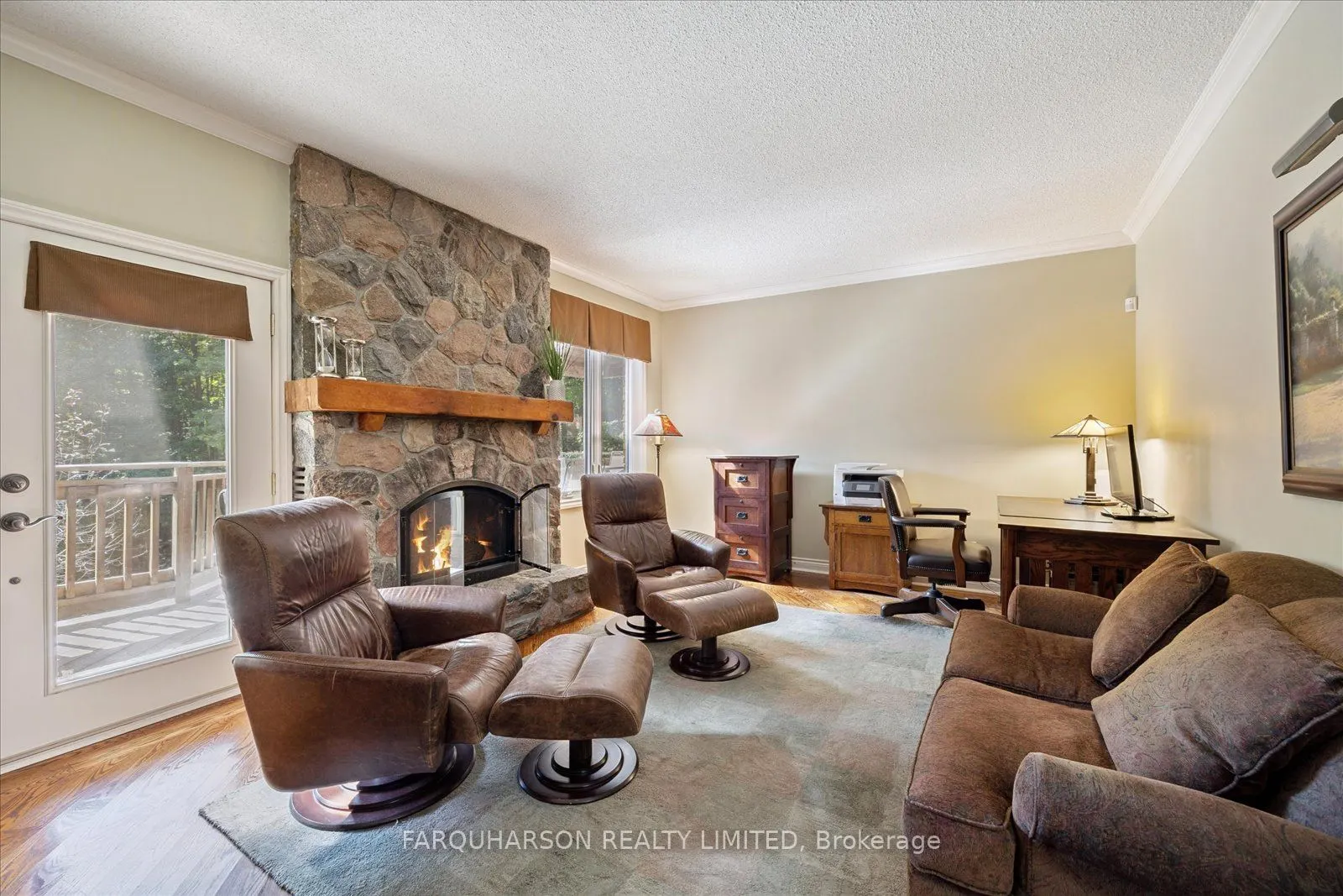 15 Skyridge Court