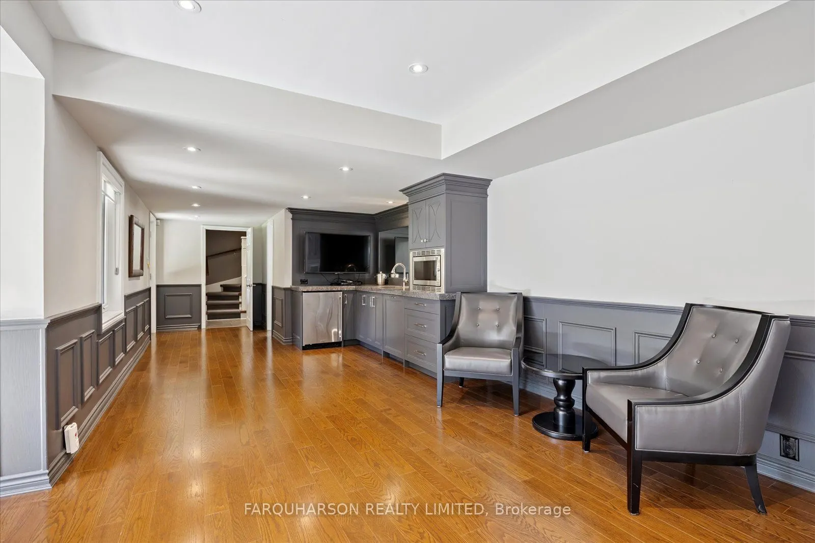 15 Skyridge Court