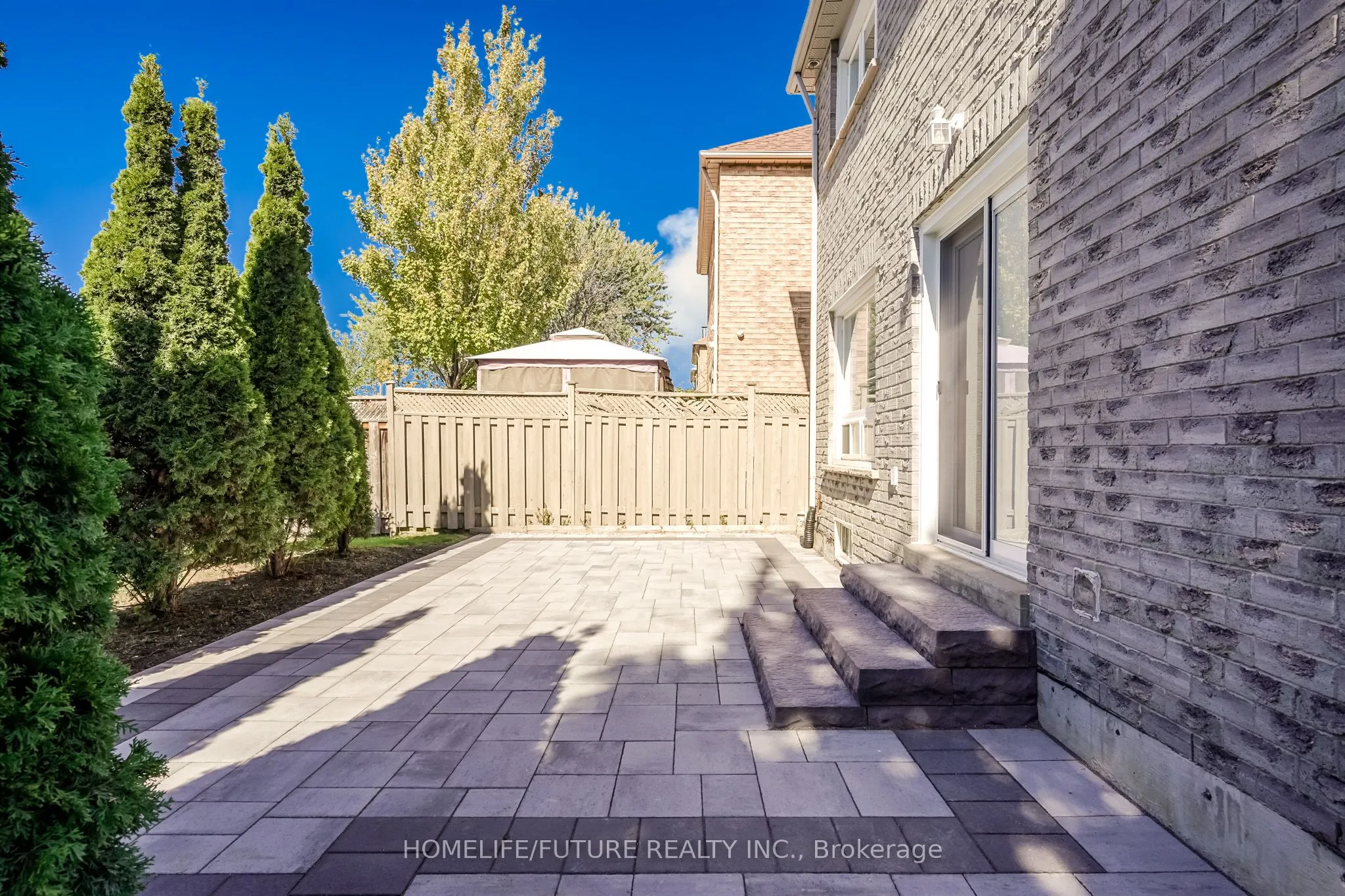 91 Joycedale Street, #Main & 2nd Flr