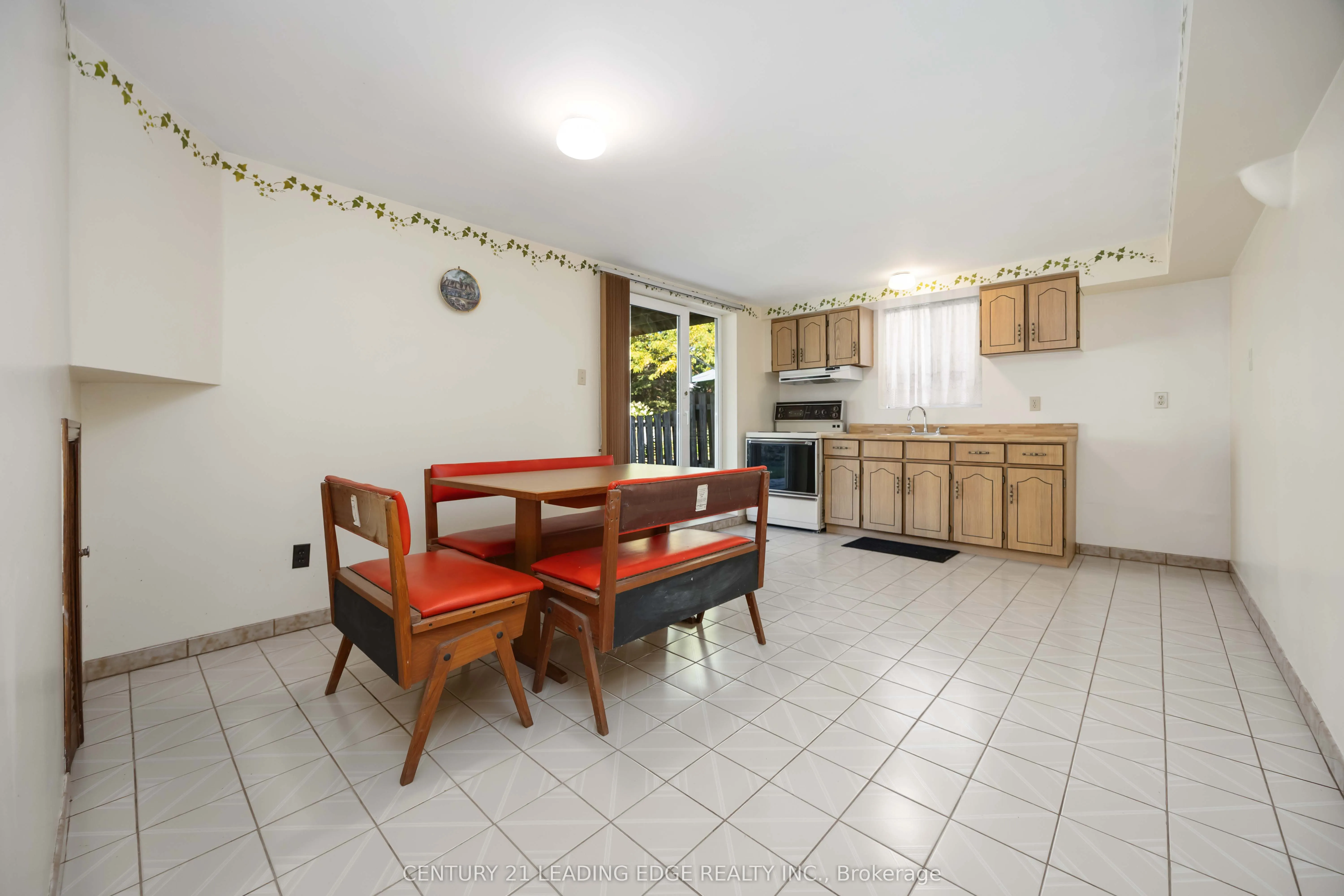52 ASPEN Crescent