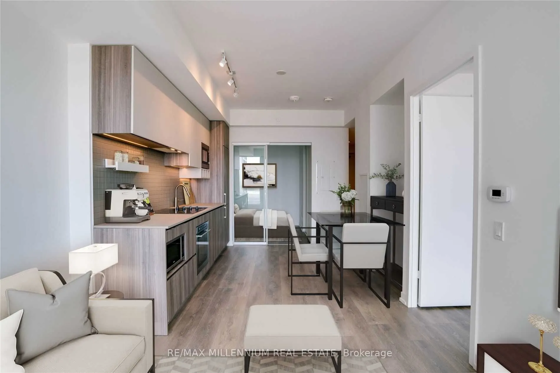 898 Portage Parkway, #2006