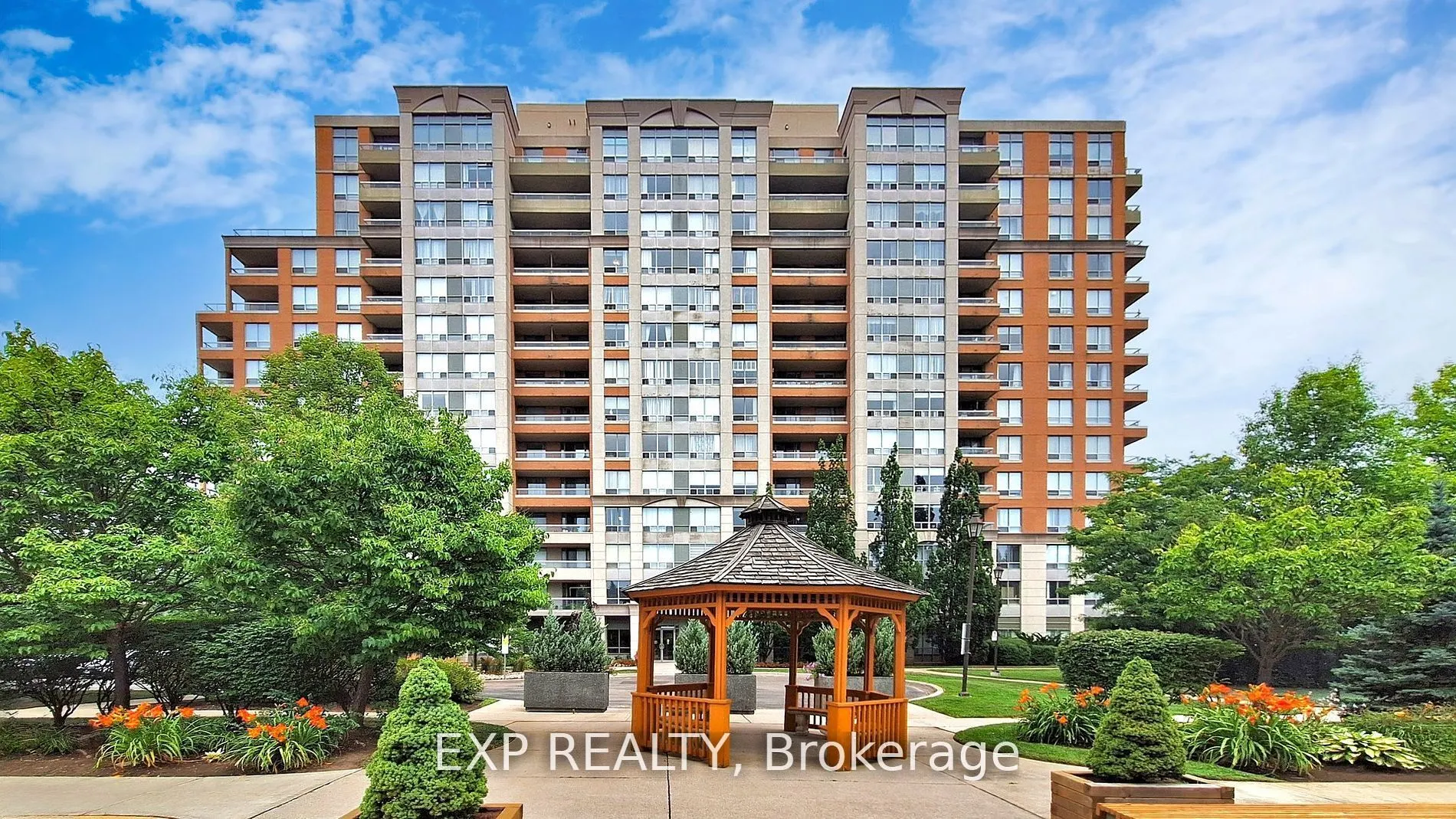 29 Northern Hts Drive, #PH6